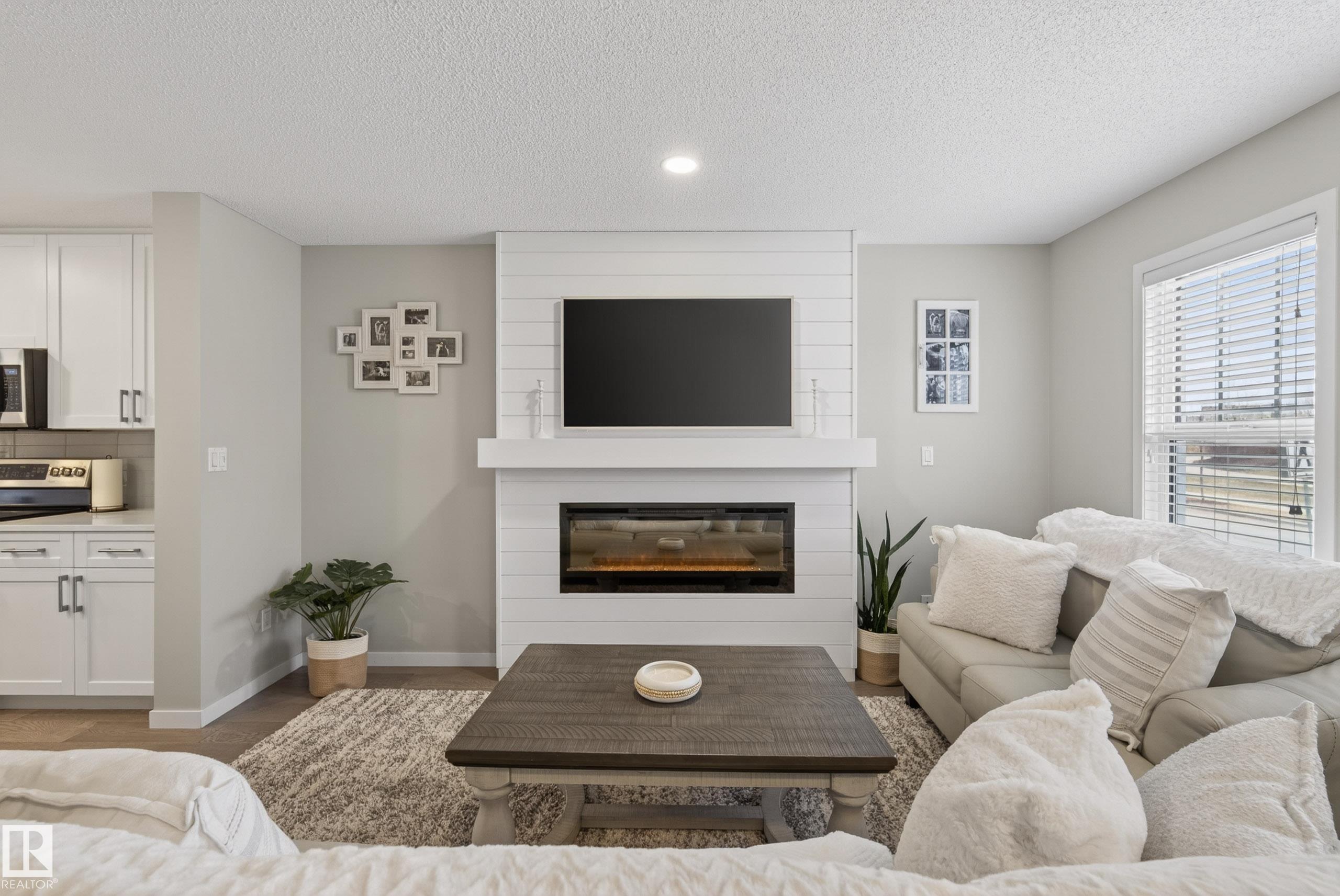 2513 PRICE Way, E4488066, Alberta,
