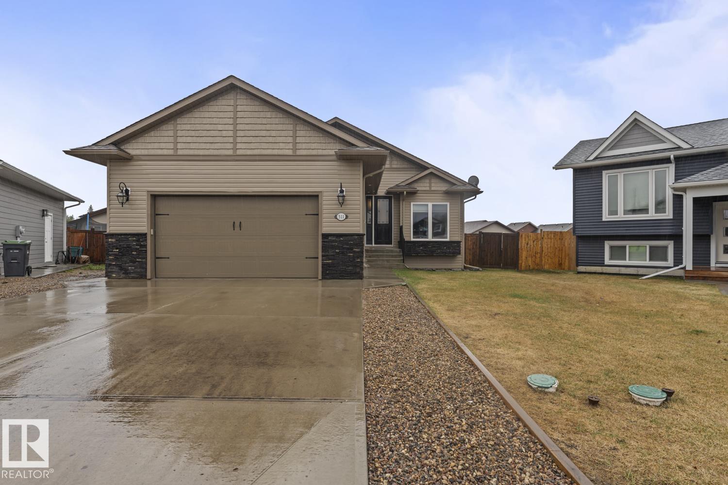 511 LAKEWOOD Close, E4488118, Alberta,