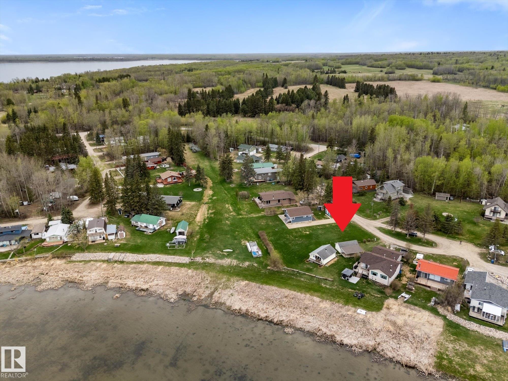 Second View of 209 2 Street Ross Haven, Ross Haven, Rural Lac Ste. Anne County, Alberta, T0E 1A0