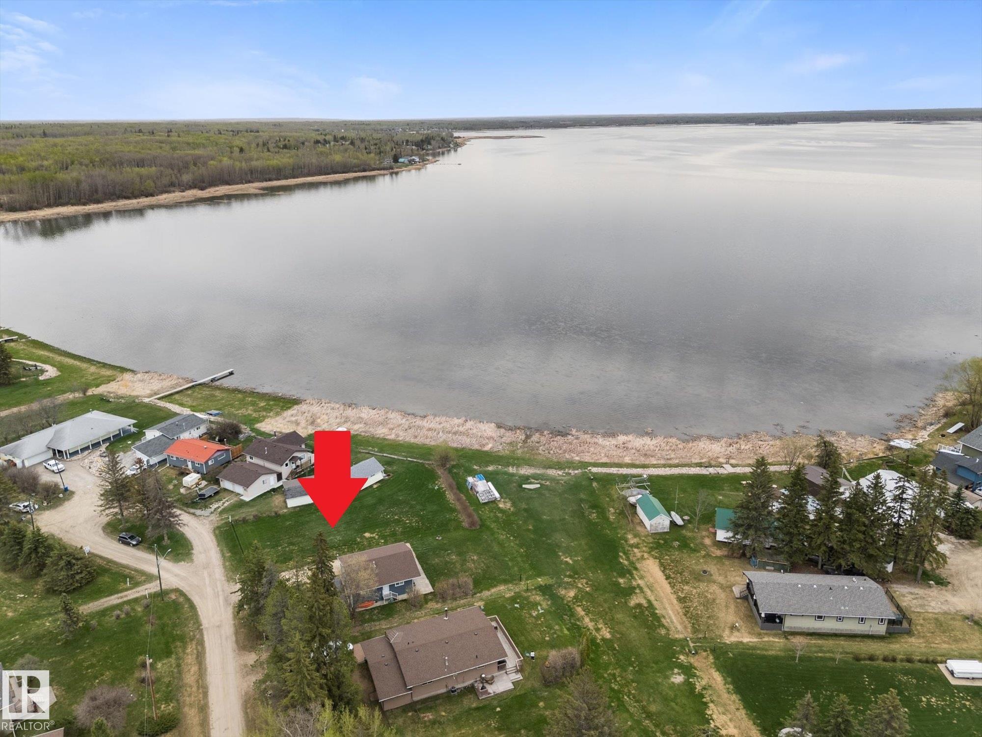 Fifth View of 209 2 Street Ross Haven, Ross Haven, Rural Lac Ste. Anne County, Alberta, T0E 1A0