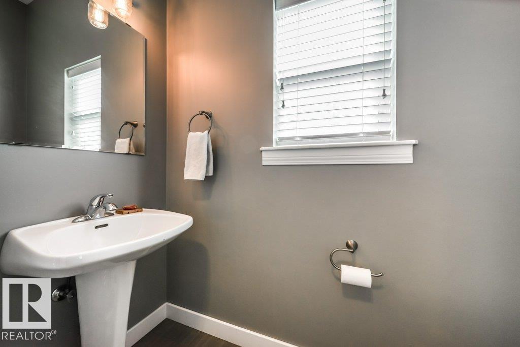 Fourth View of 62 30 LEVASSEUR Road, Heritage Lakes, St. Albert, Alberta, T8N 7A6