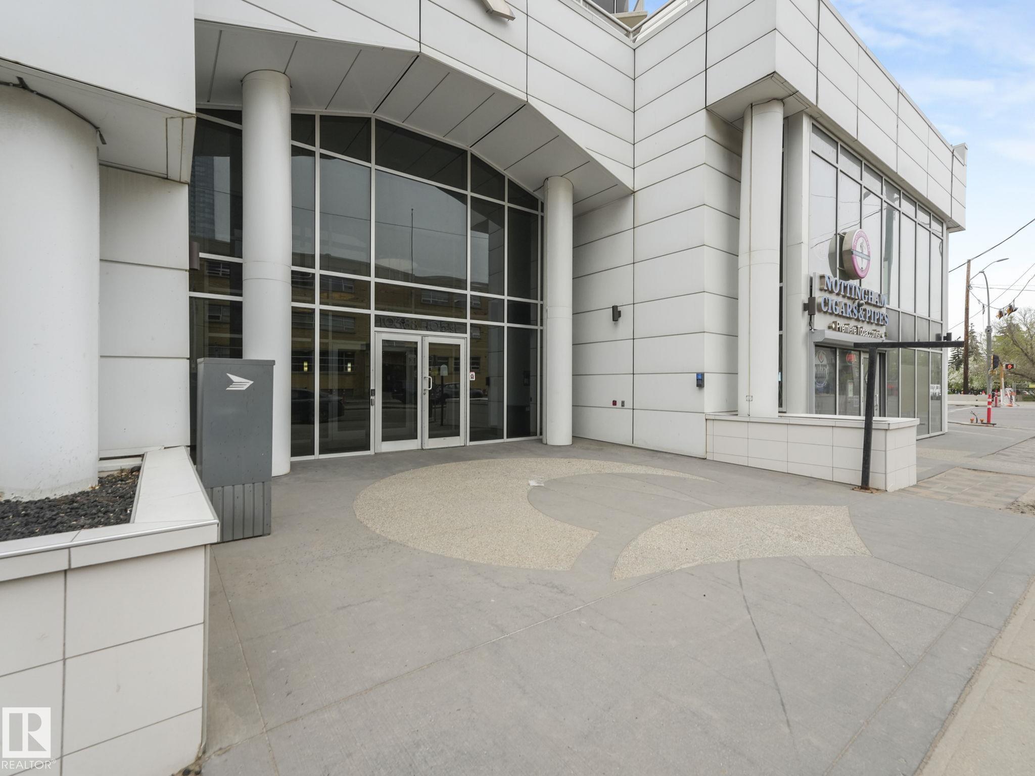 Third View of 801 10388 105 Street, Downtown (Edmonton), Edmonton, Alberta, T5J 0C2