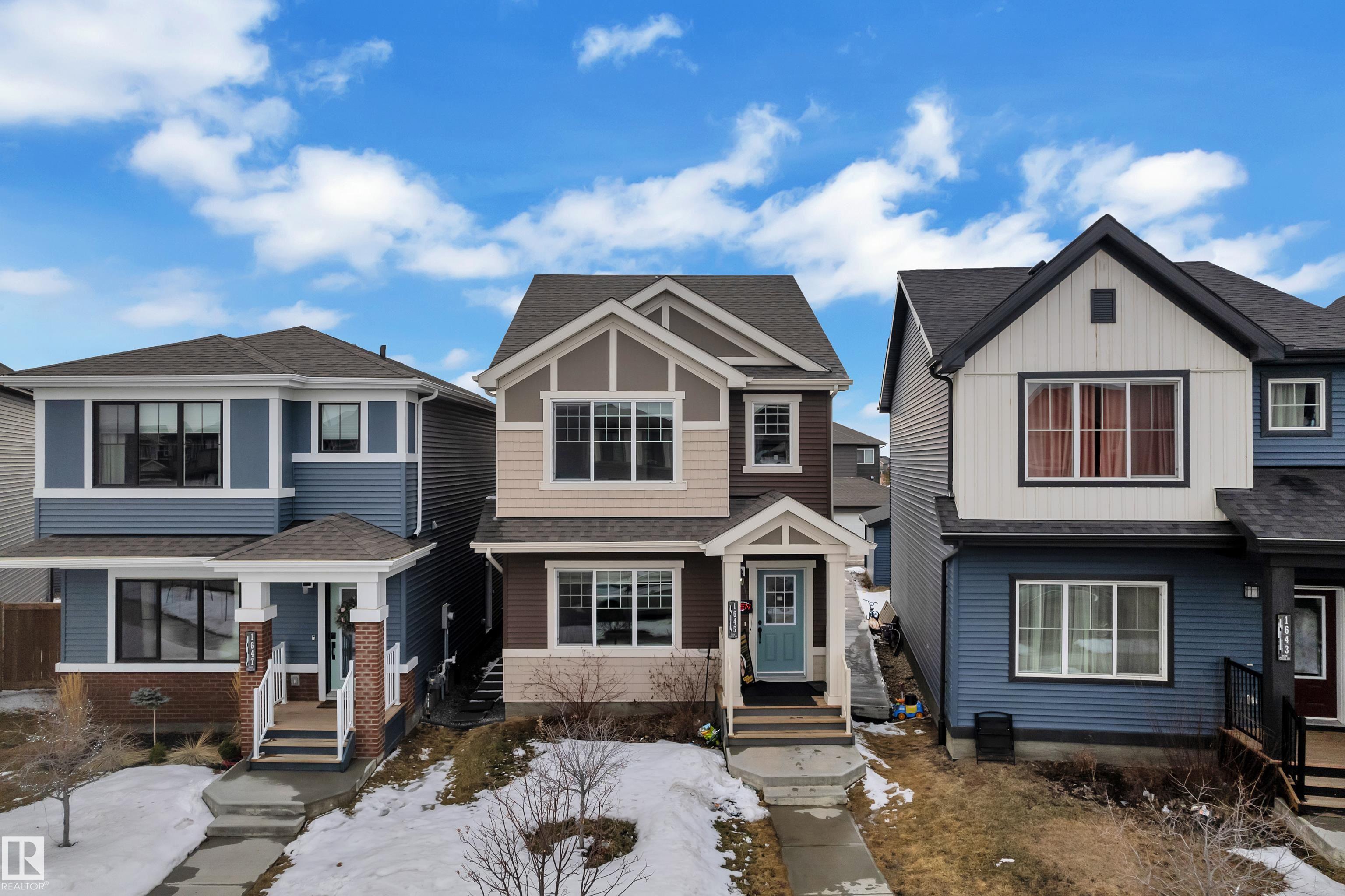 1645 PLUM CIRCLE Circle, E4488297, Alberta,