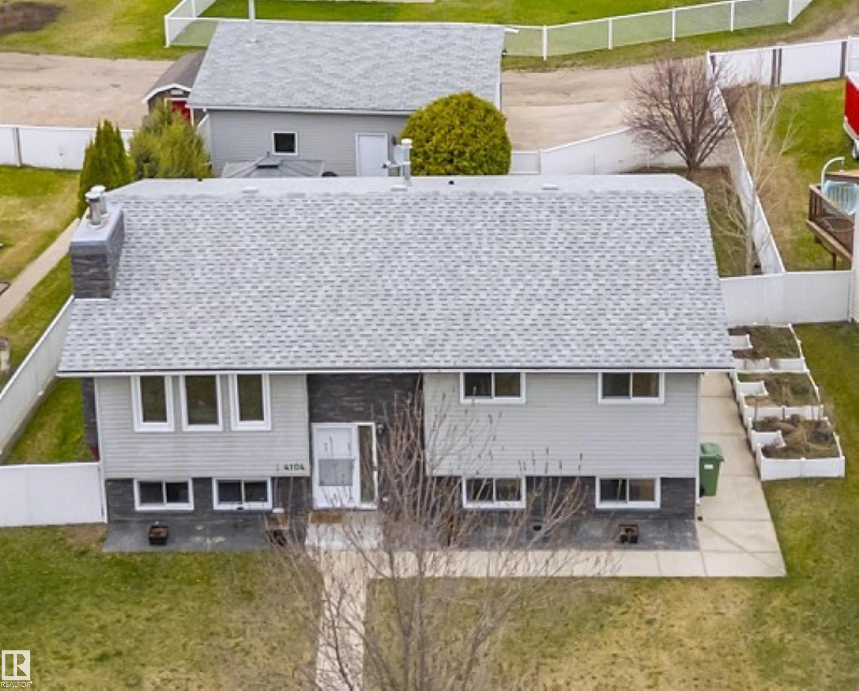 4104 43 Street, E4488307, Alberta,