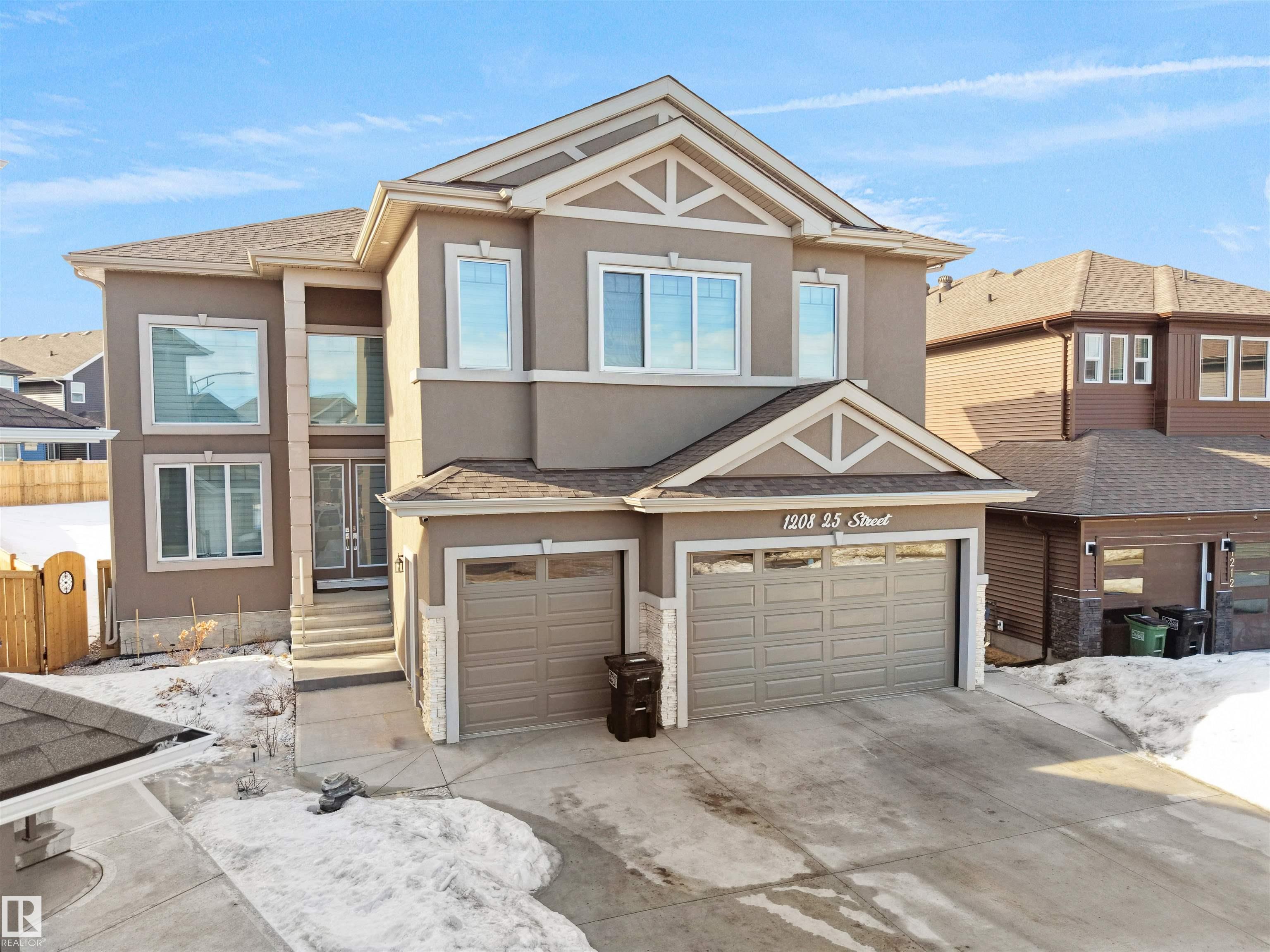 Second View of 1208 25 ST NW, Laurel, Edmonton, Alberta, T6T 2J9
