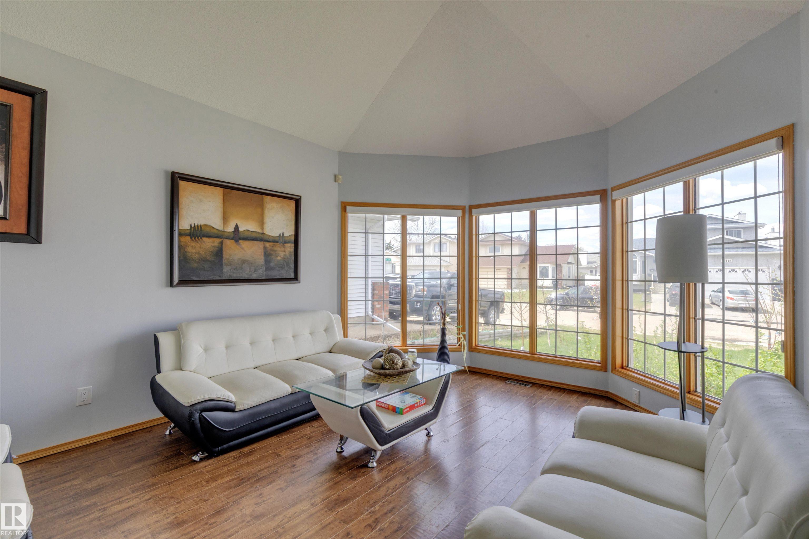 15411 67A Street, E4488411, Alberta,