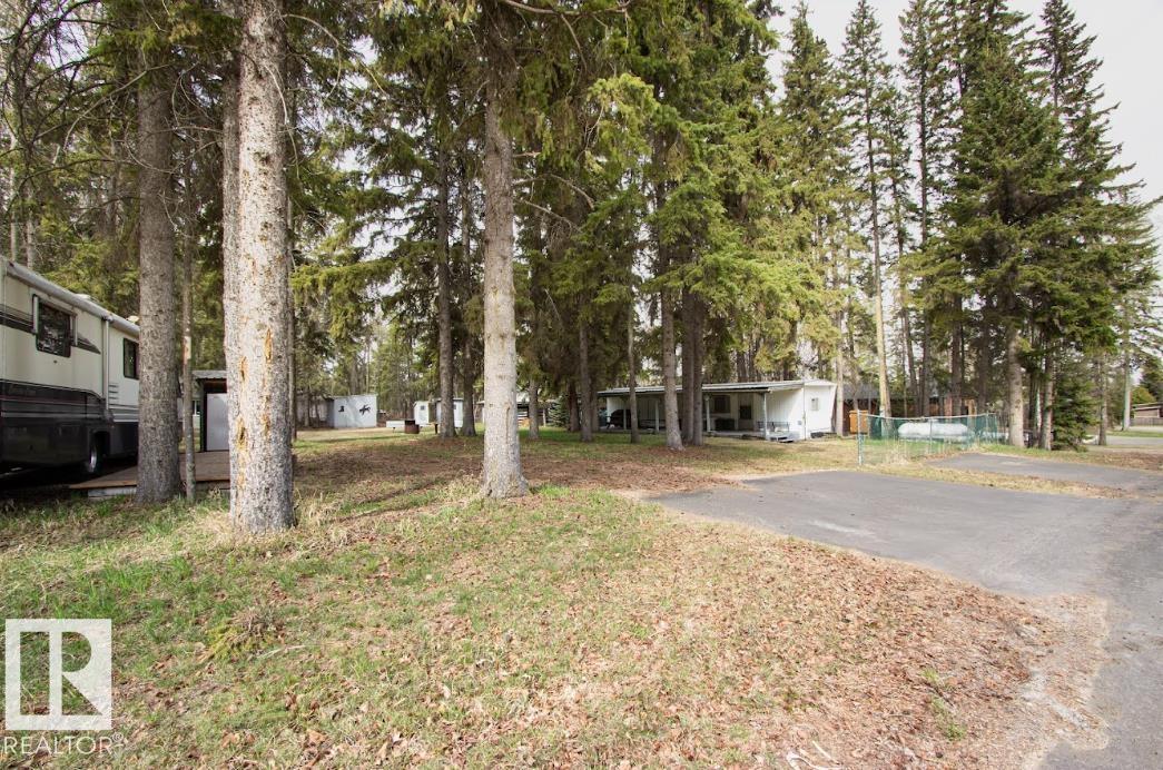 Fourth View of #314 #315 55230 RGE RD 10, Pine Sands, Rural Sturgeon County, Alberta, T8R 0K4