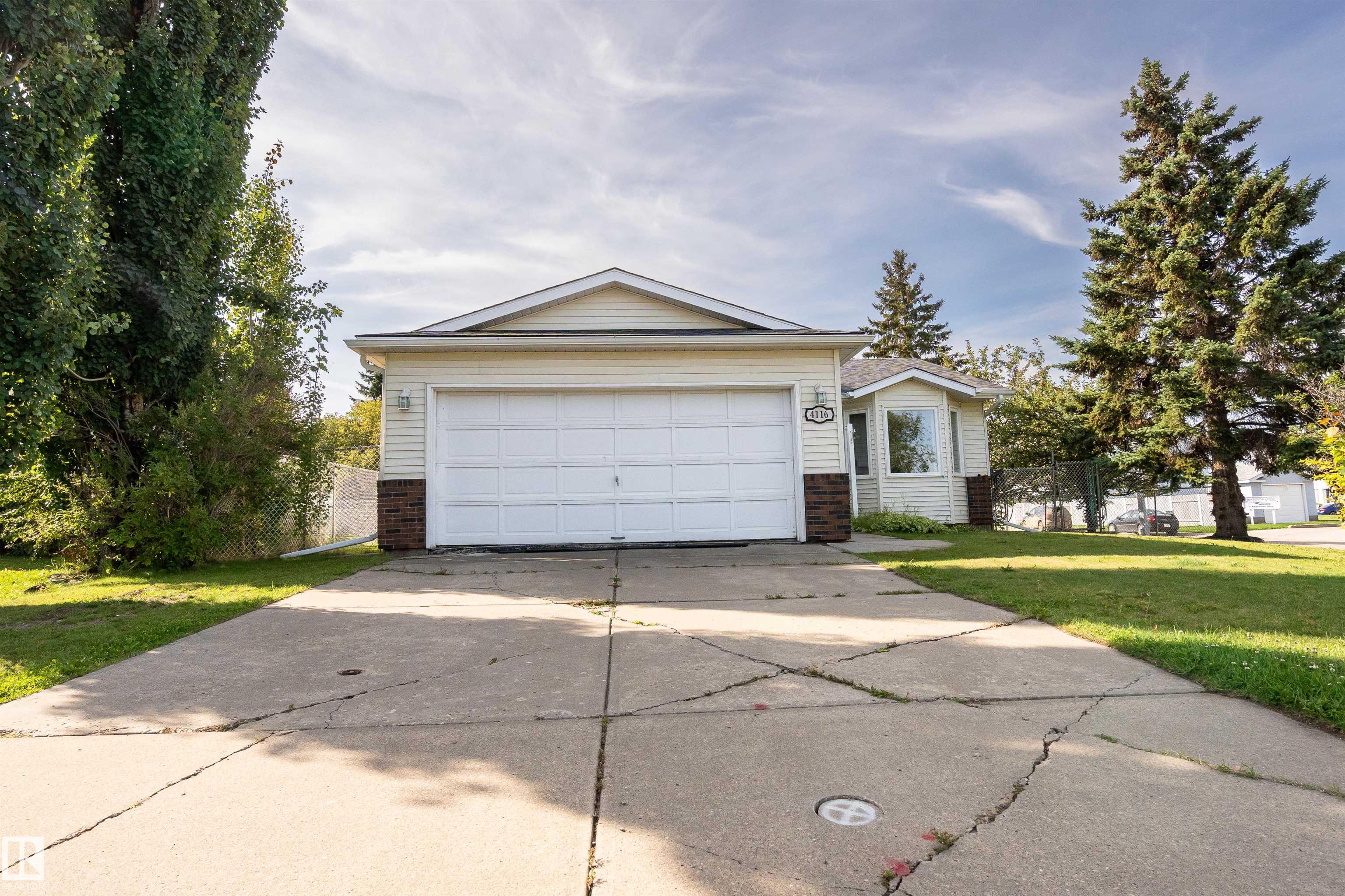 4116 44 Avenue, E4488603, Alberta,