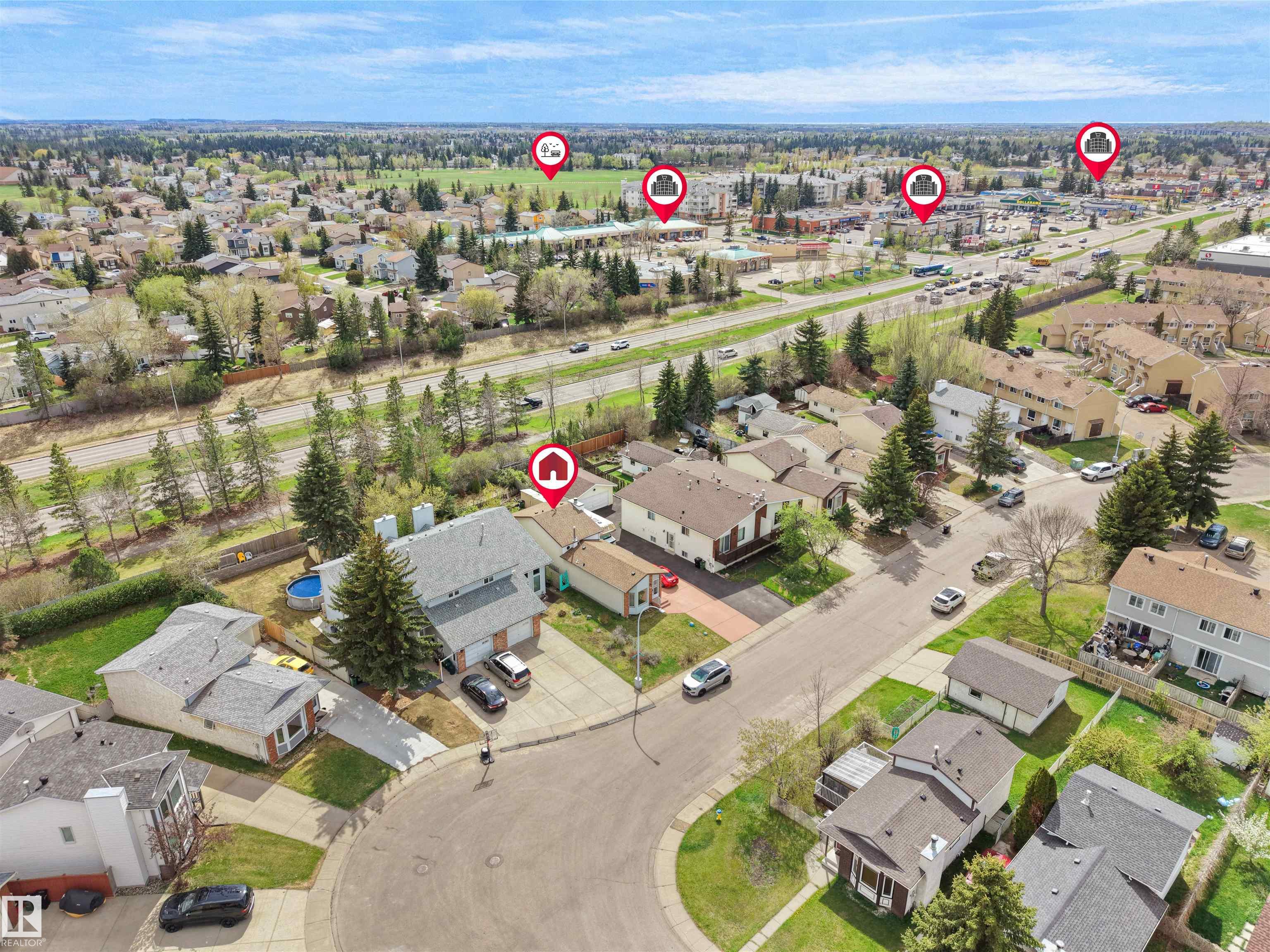 Fourth View of 10711 24 Avenue, Ermineskin, Edmonton, Alberta, T6J 5P9