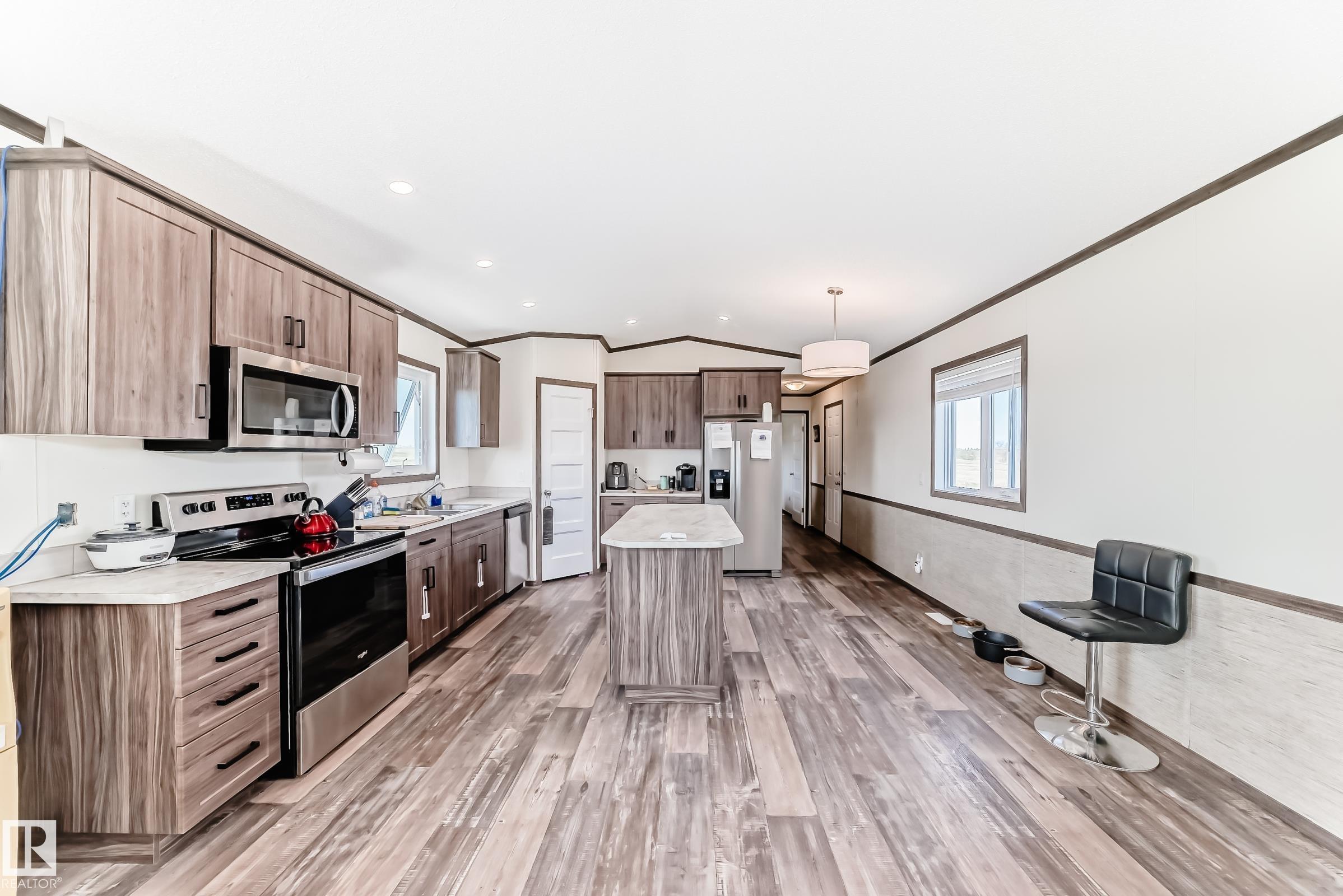 Fourth View of 56432 HWY 777, None, Rural Barrhead County, Alberta, T7N 0L6
