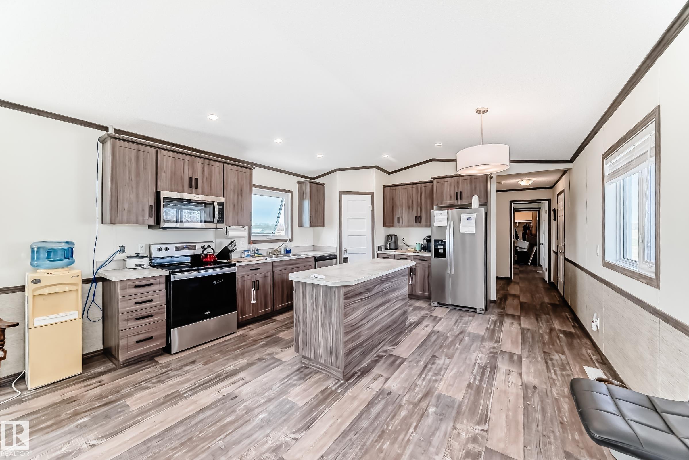 Fifth View of 56432 HWY 777, None, Rural Barrhead County, Alberta, T7N 0L6
