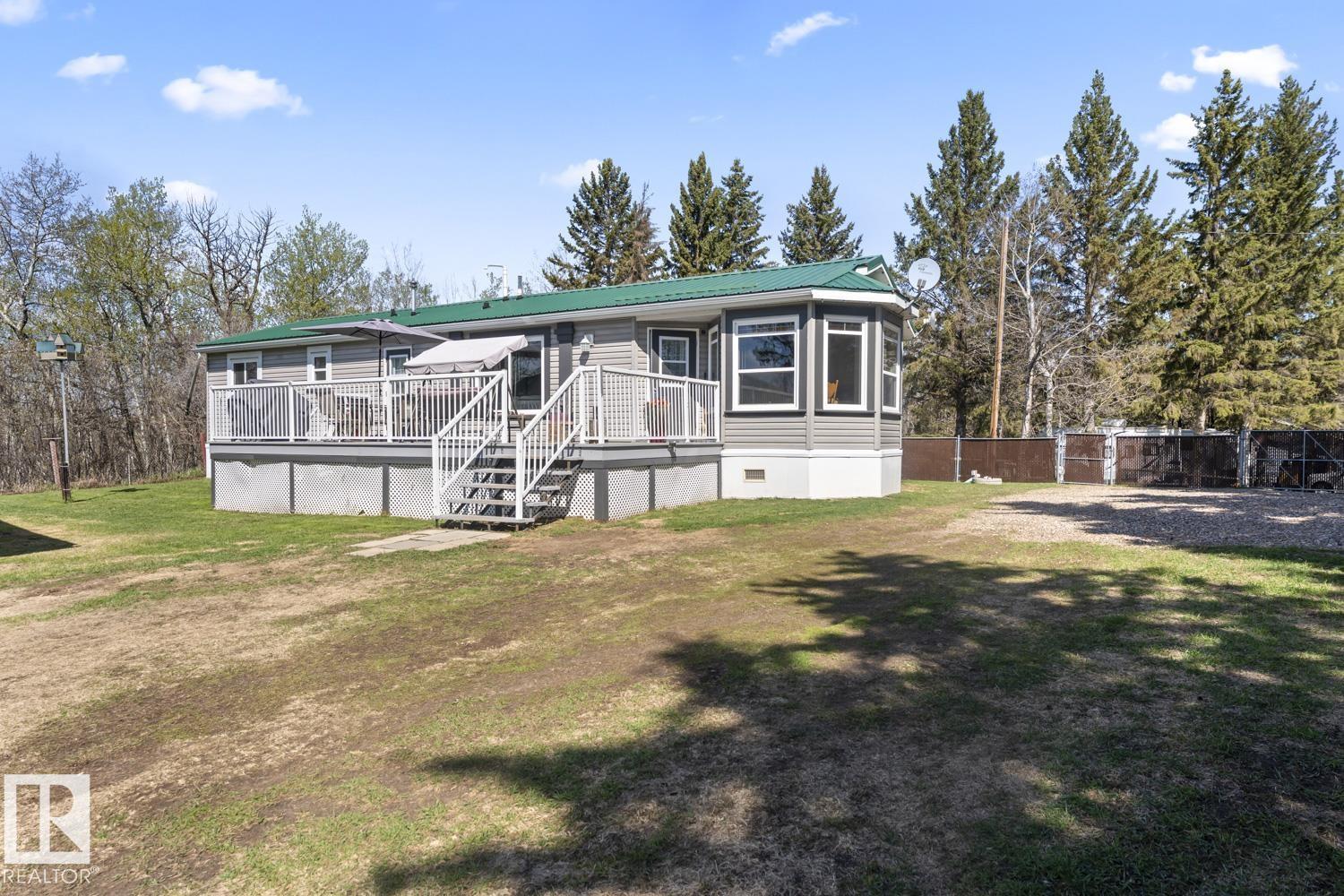 705, 11025 HGHWAY 28, E4488853, Alberta,