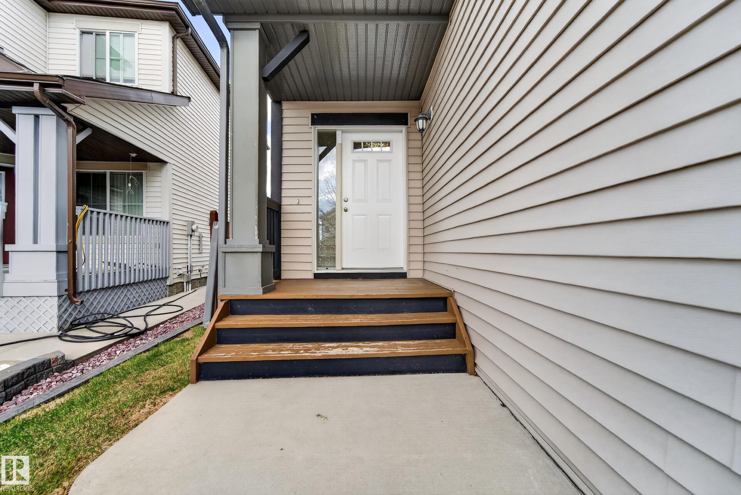 Third View of 1731 55 Street, Walker, Edmonton, Alberta, T6X 1R2