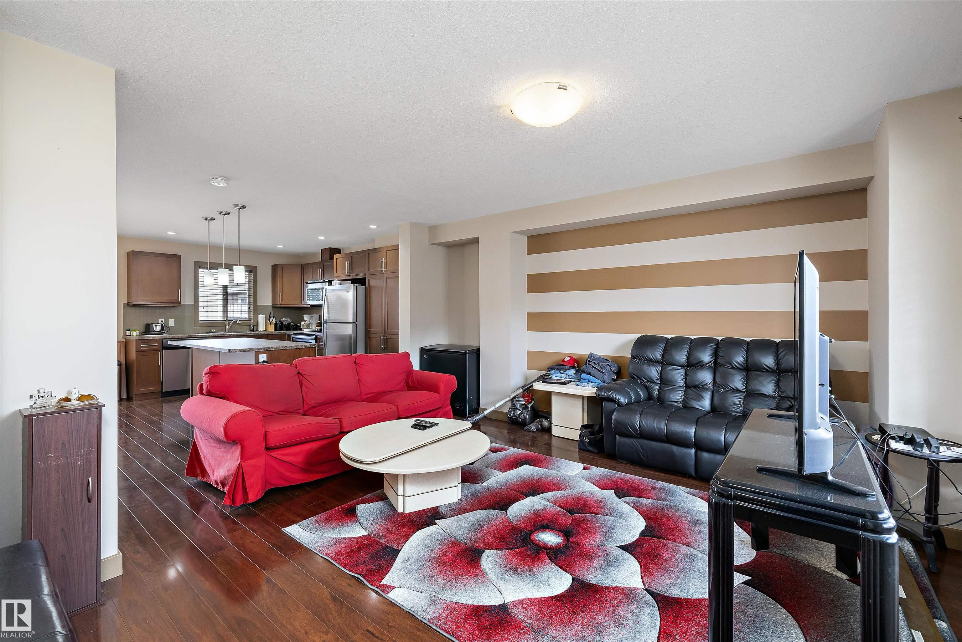 Fourth View of 403 401 PALISADES Way, Centennial Village, Sherwood Park, Alberta, T8H 0R7