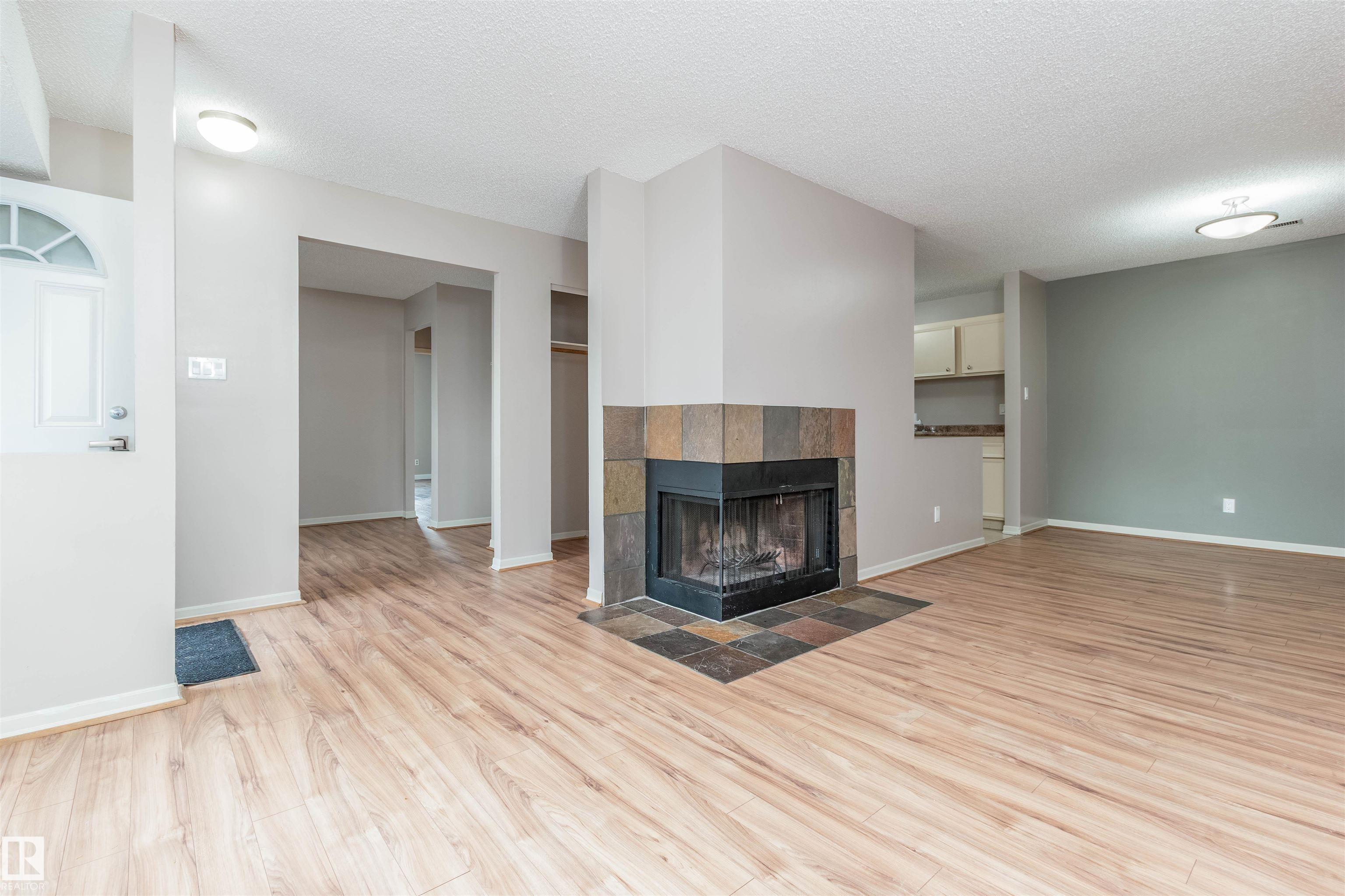 Fourth View of 23 14620 26 Street, Fraser, Edmonton, Alberta, T5Y 2J9