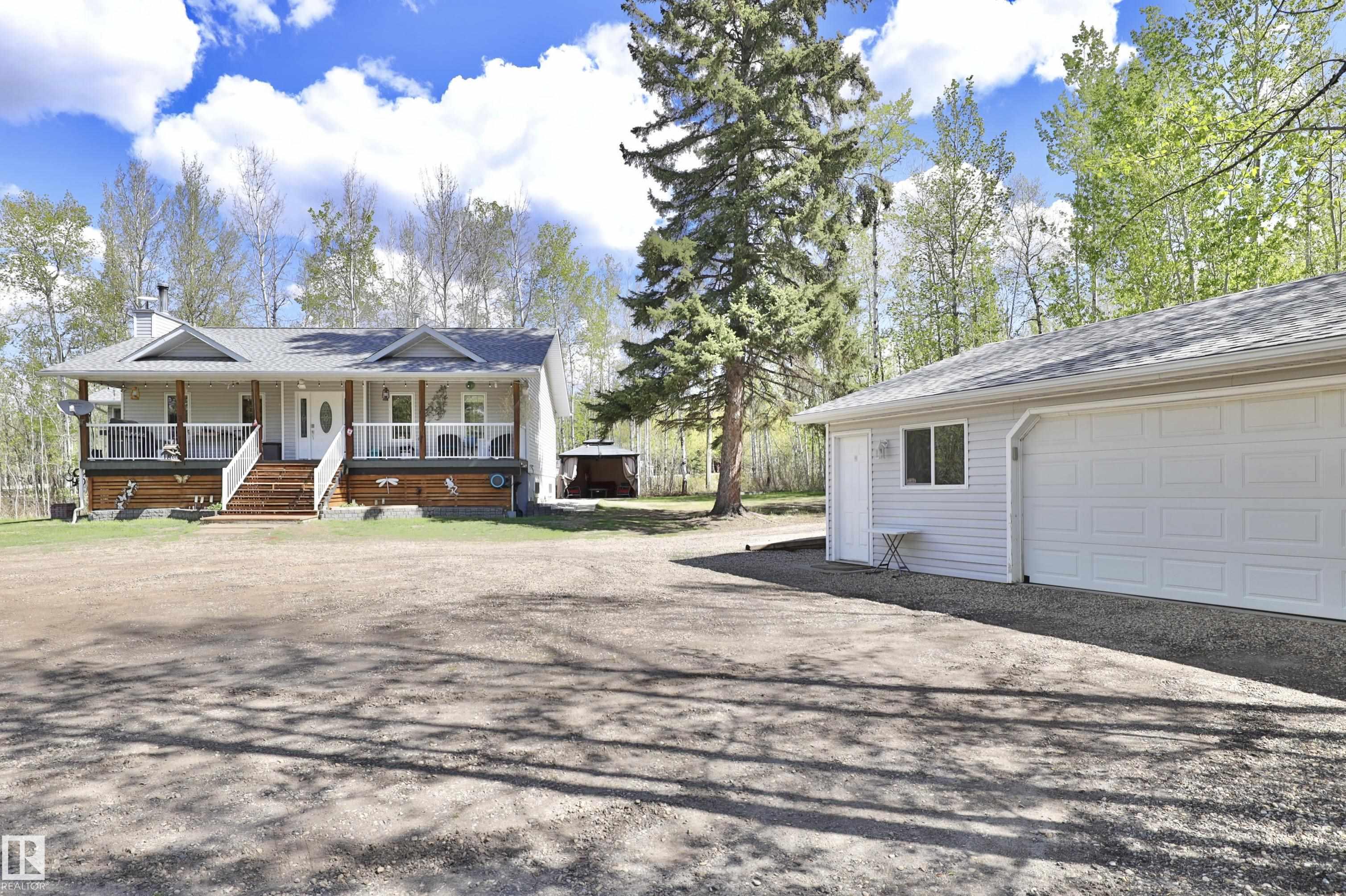 Second View of 5502 39 Street, Mulhurst Estate, Rural Wetaskiwin County, Alberta, T0C 2C0