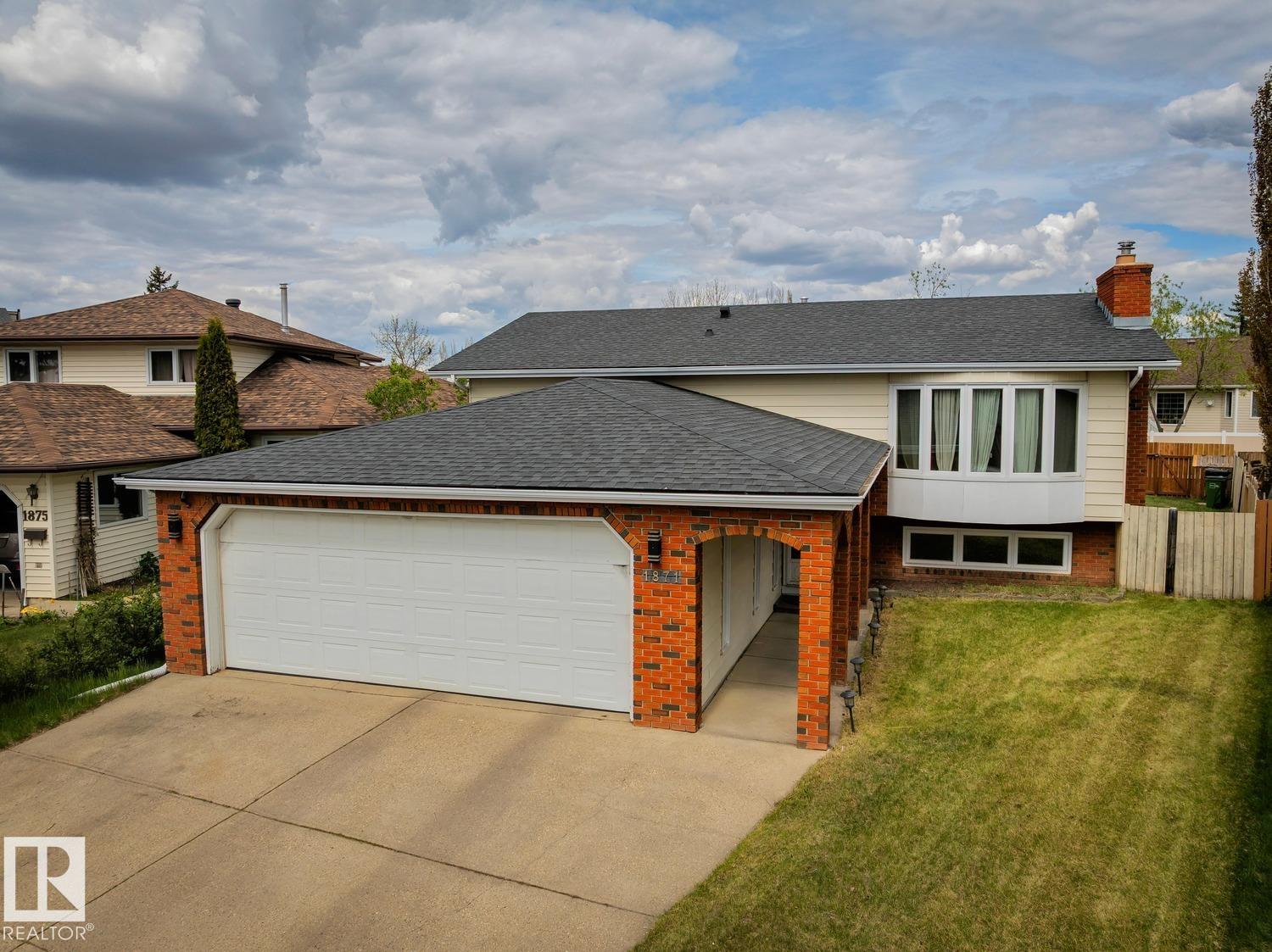 1871 45 Street NW, E4489639, Alberta,