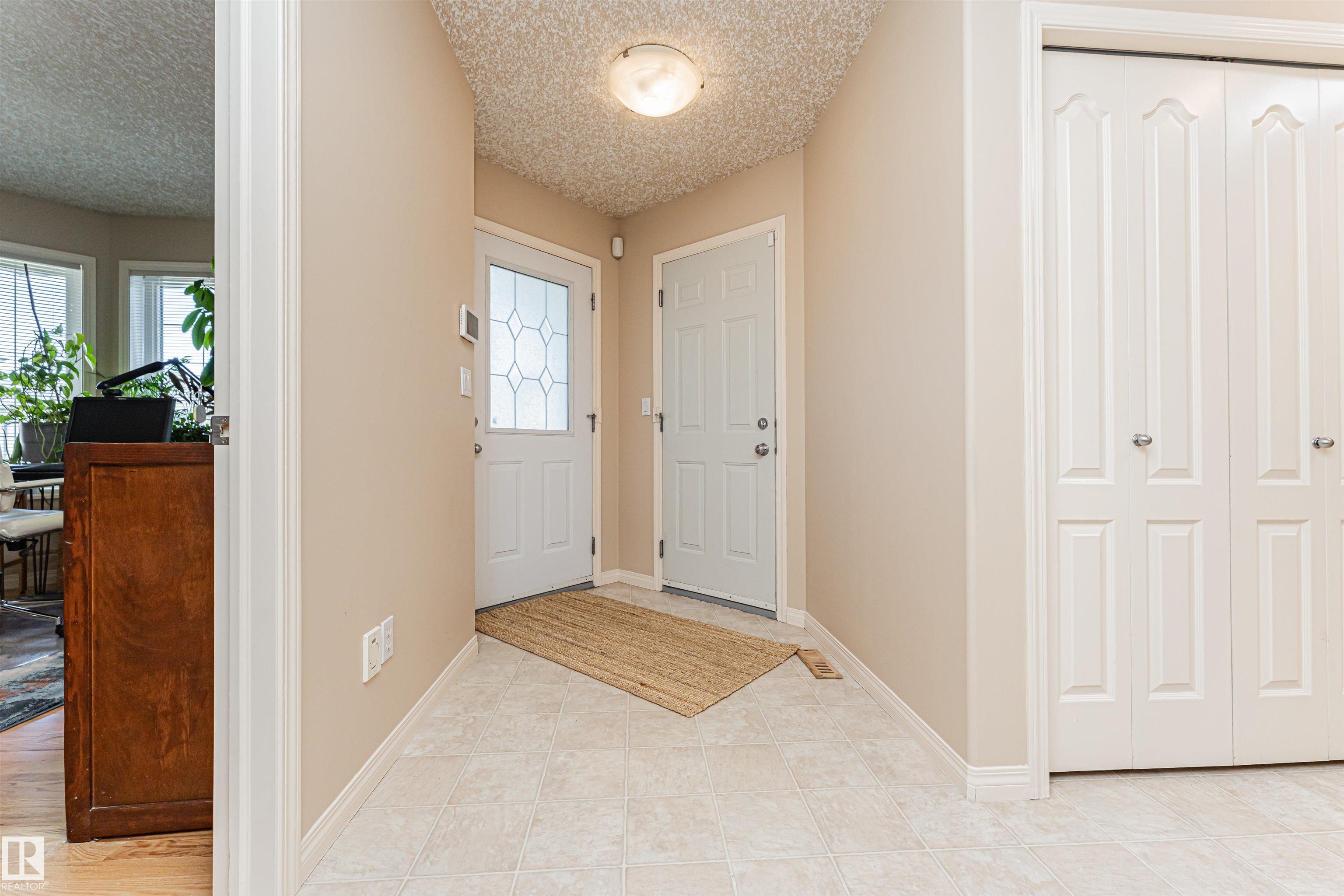Fourth View of 15 16415 77 Street NW, Mayliewan, Edmonton, Alberta, T5Z 3S8