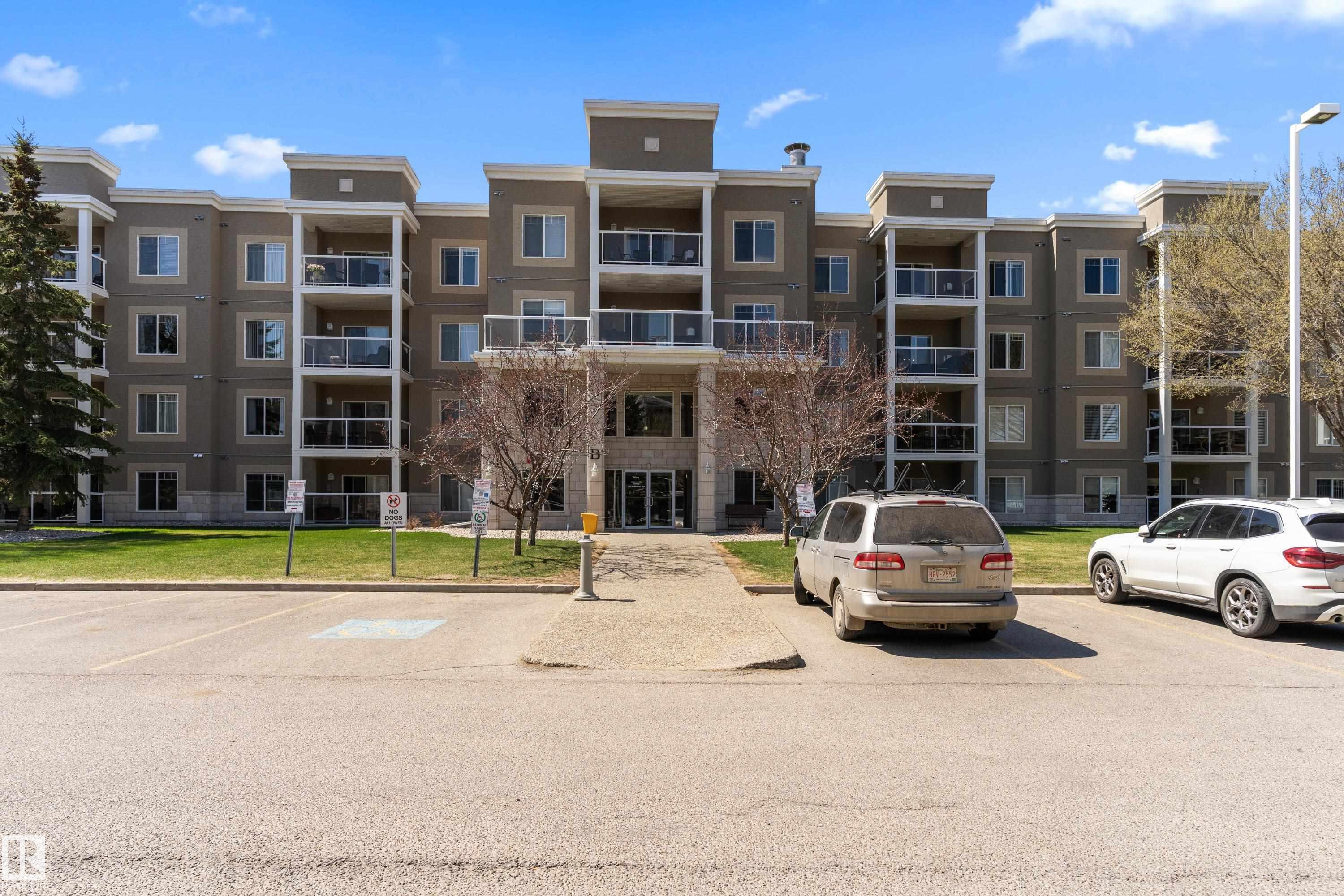 Second View of #238 78B MCKENNEY Avenue, Mission (St. Albert), St. Albert, Alberta, T8N 7K3