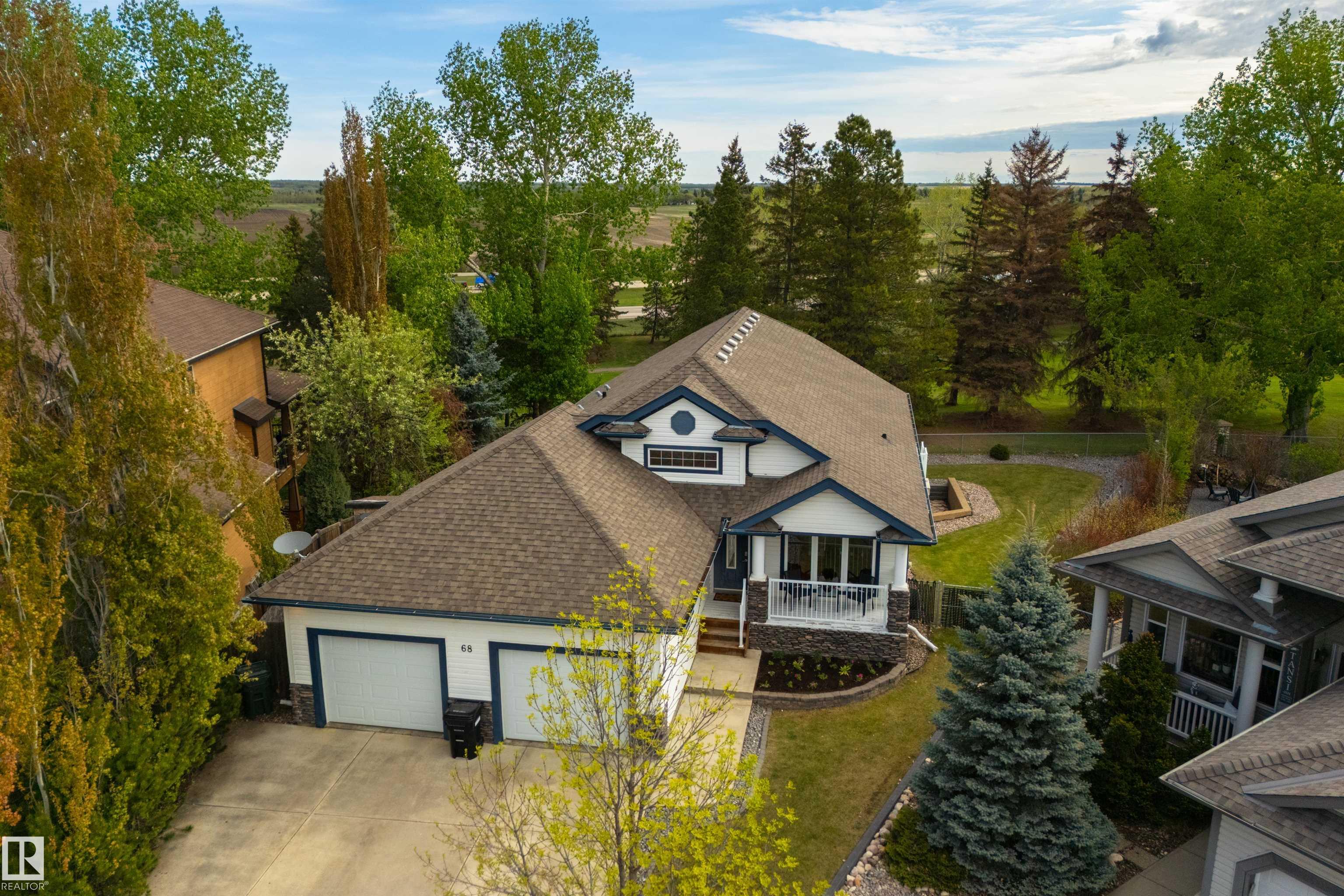 68 LINKSVIEW Bay, E4489669, Alberta,