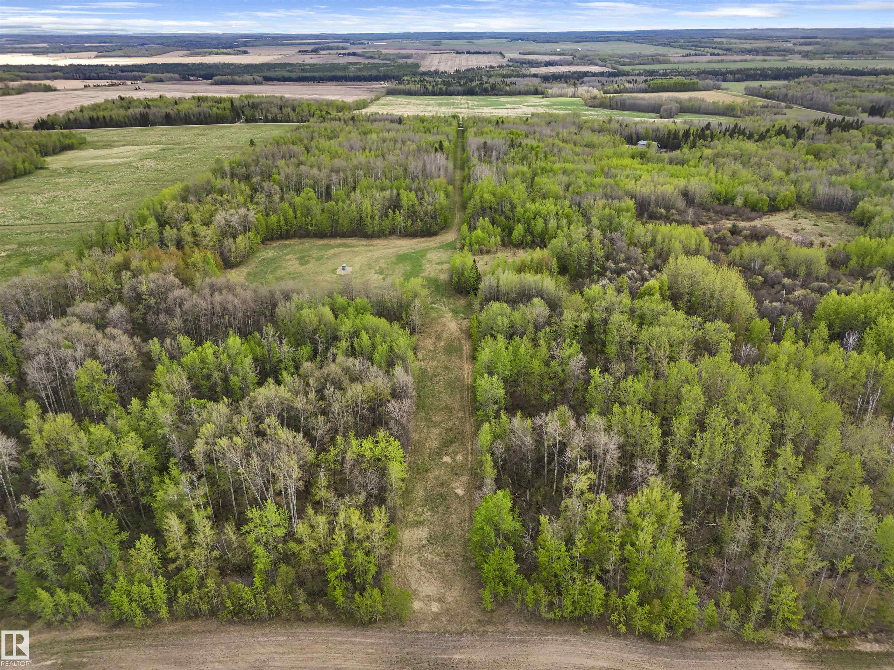 On TWP 474 West of RR 23, E4489727, Alberta,