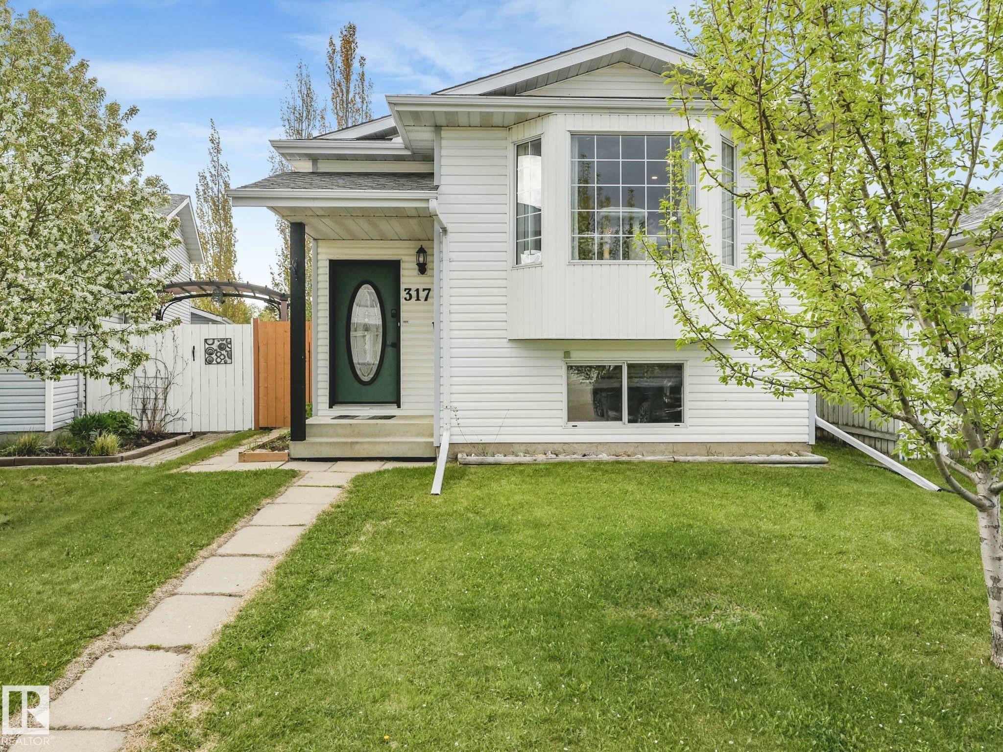 317 KLINE Crescent, E4489738, Alberta,