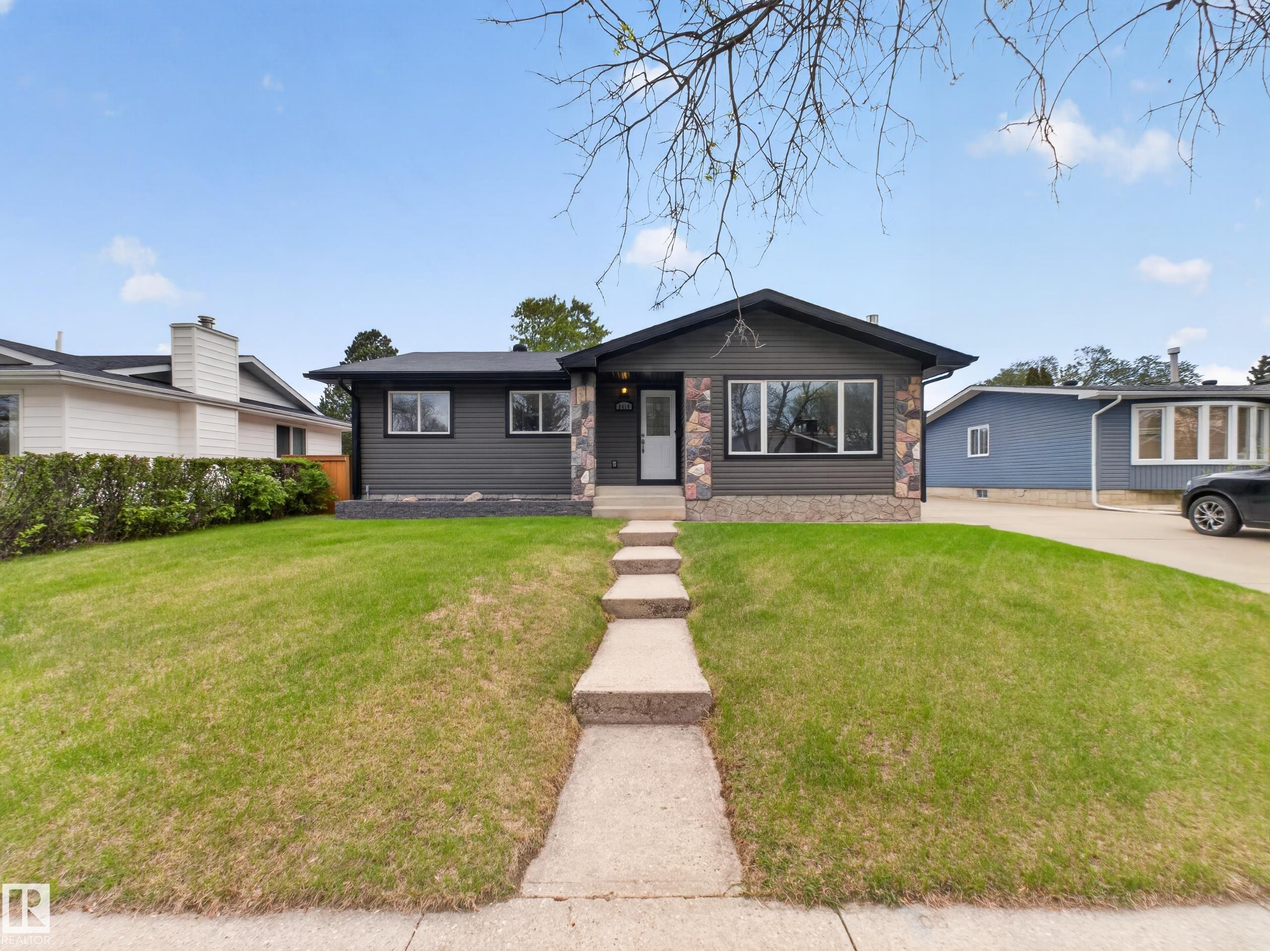 8410 95B Ave, E4489980, Alberta,