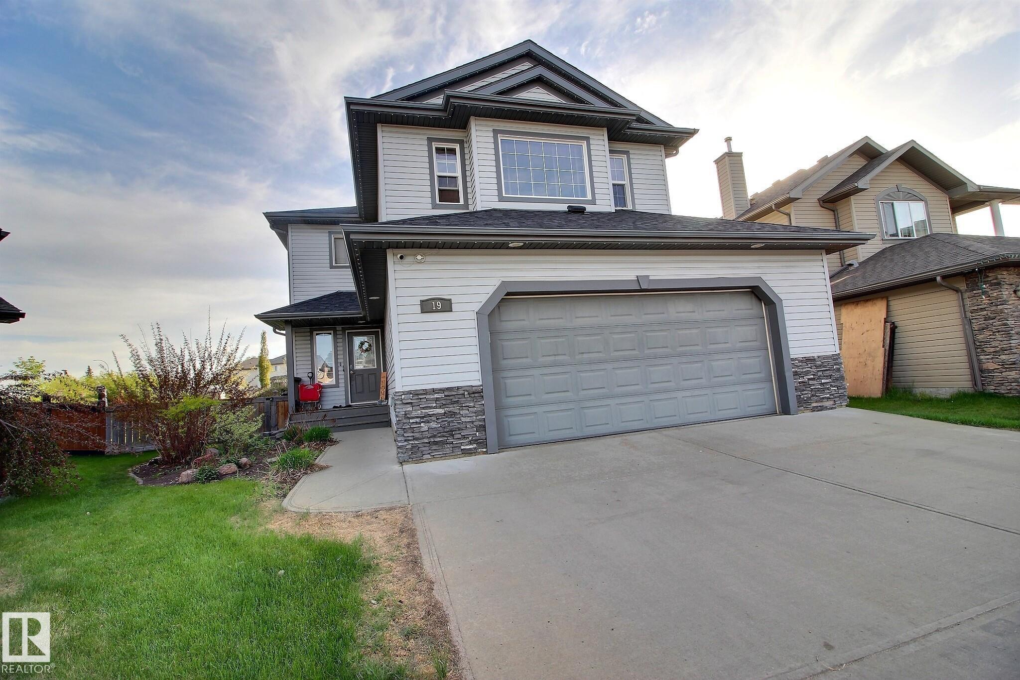 19 Huxley Cove, E4490023, Alberta,