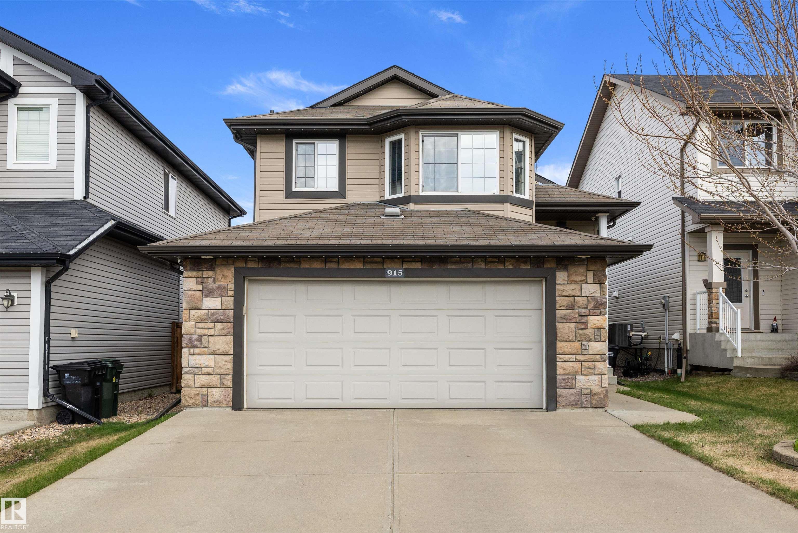 915 REGENCY Drive, E4490124, Alberta,