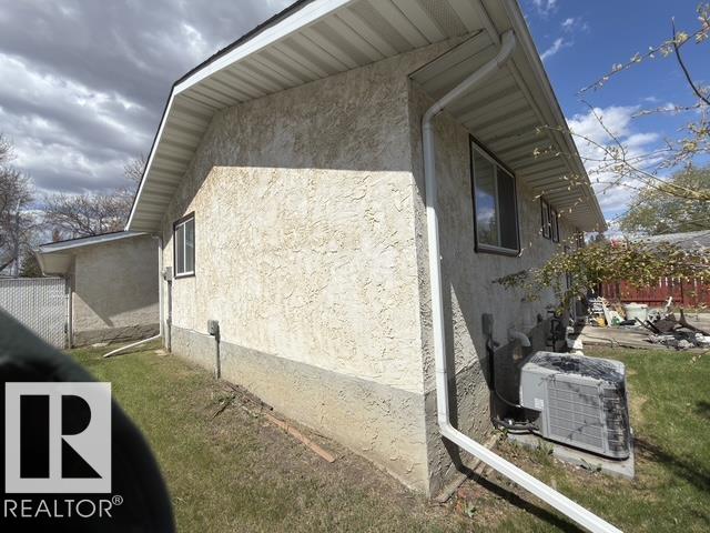 Fifth View of 18 LATIMER Place, Lacombe Park, St. Albert, Alberta, T8N 2J5