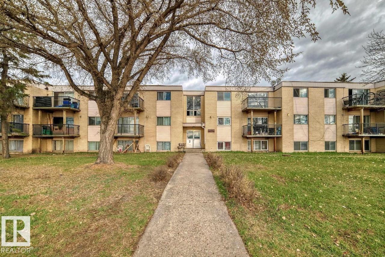 4C 5715 133 Avenue NW, E4490537, Alberta,