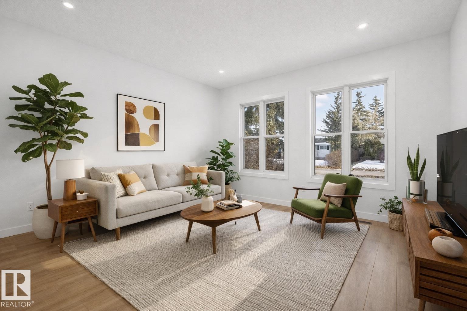 712 KNOTTWOOD Road, E4490573, Alberta,