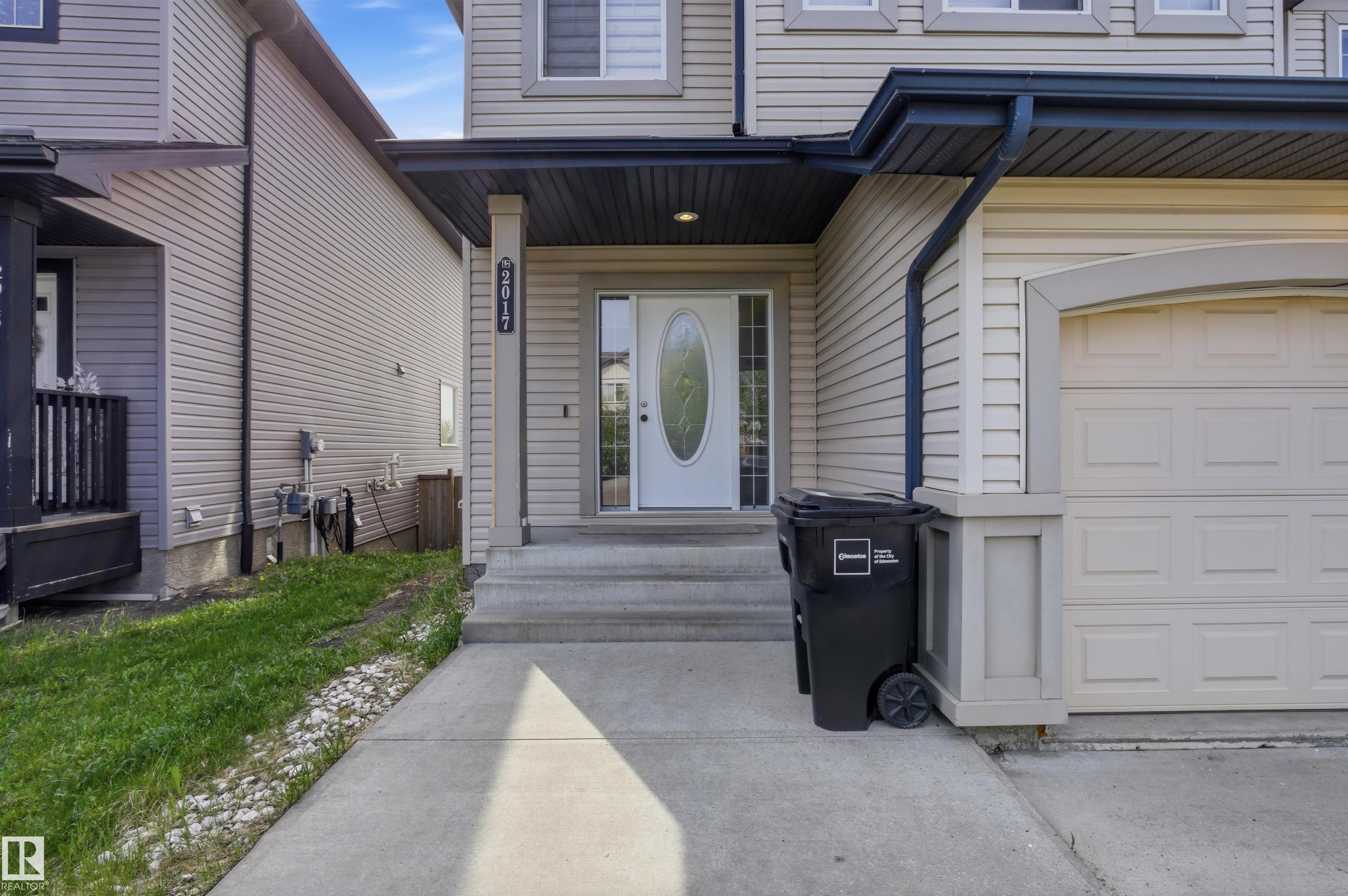 Third View of 2017 118 Street, Rutherford (Edmonton), Edmonton, Alberta, T6W 0E4