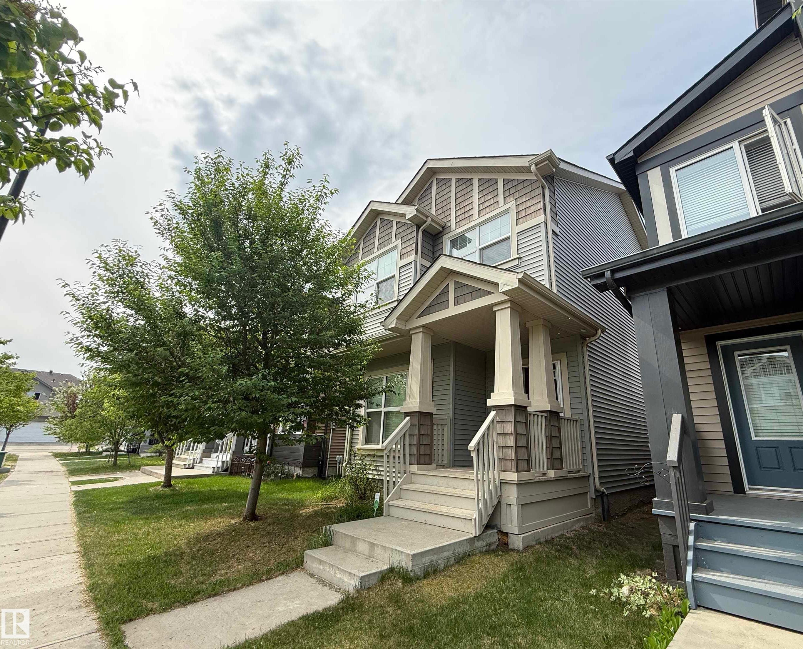 Second View of 4315 PROWSE LINK Link, Paisley, Edmonton, Alberta, T6W 3A7