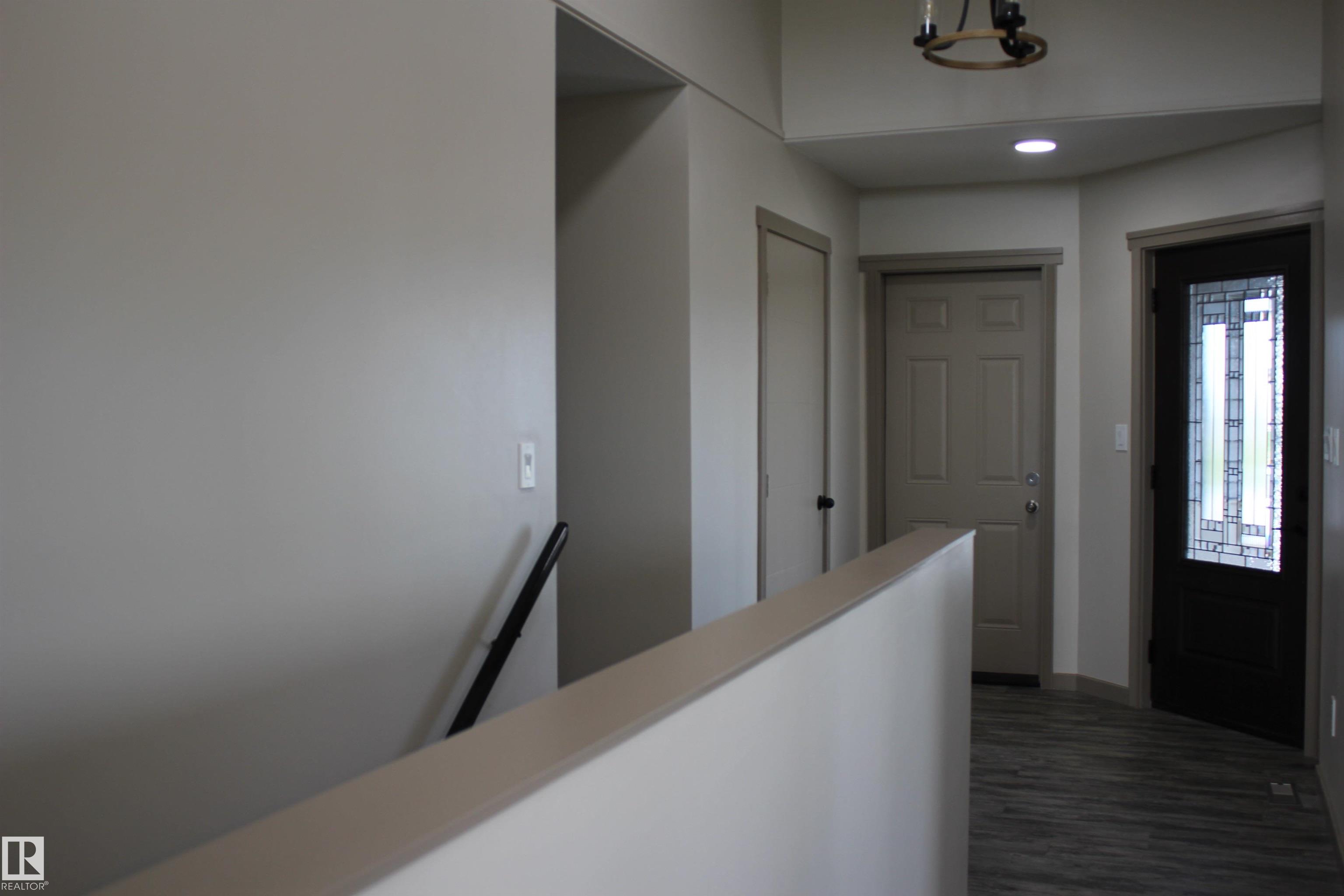 Second View of 1 Whitetail Way, Mundare, Mundare, Alberta, T0B 3H0
