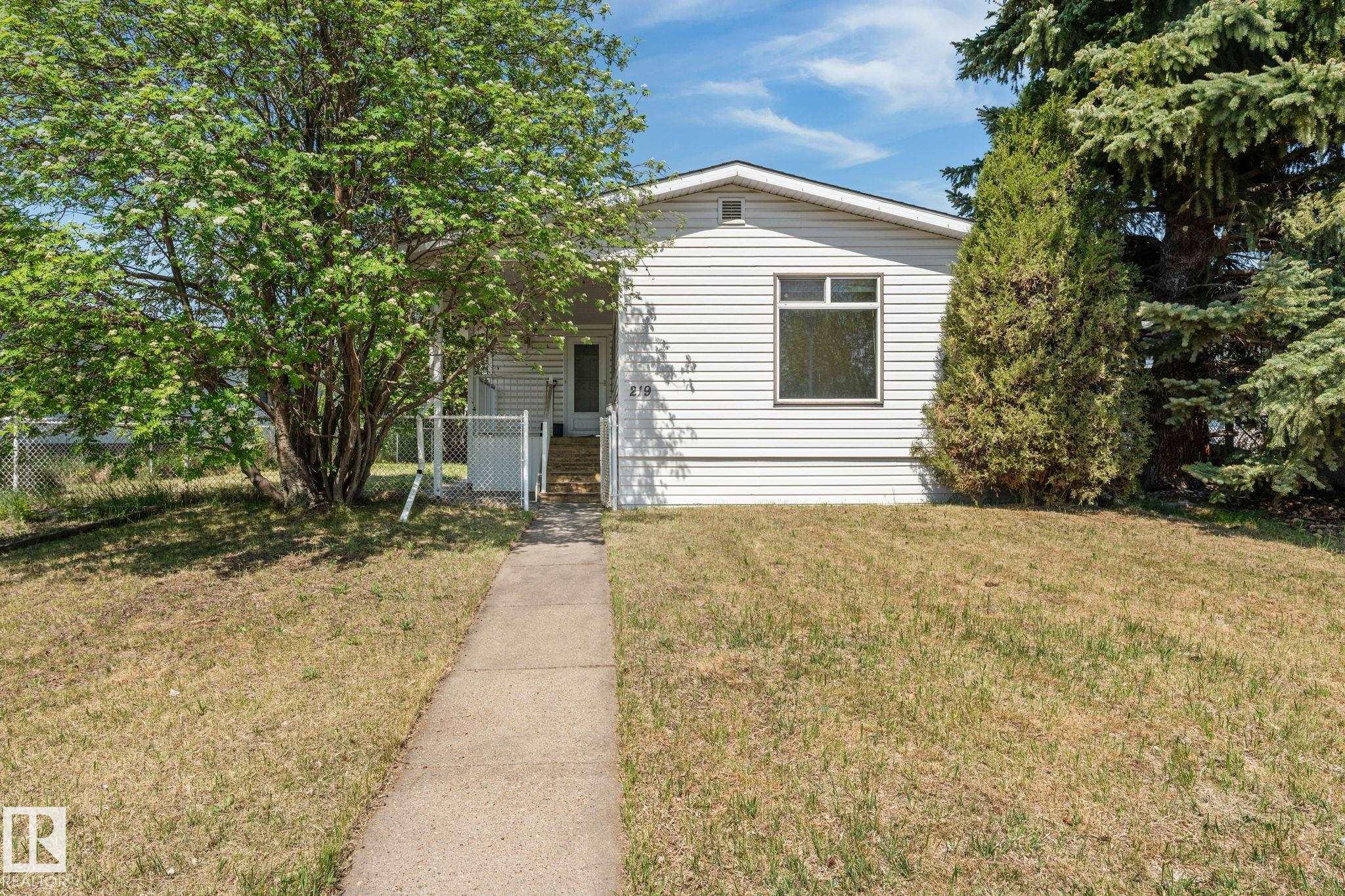 219 Lee Ridge Road, E4490876, Alberta,