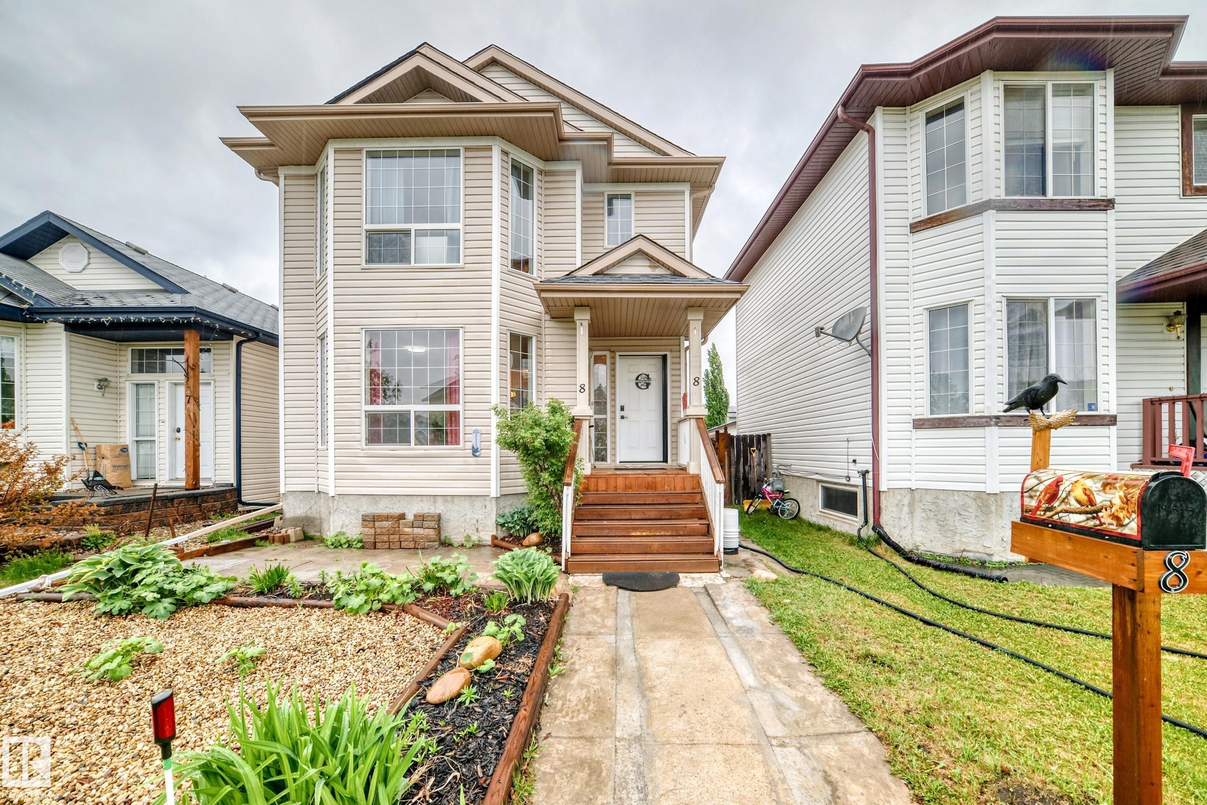 8 CAMPBELL Court, E4491348, Alberta,