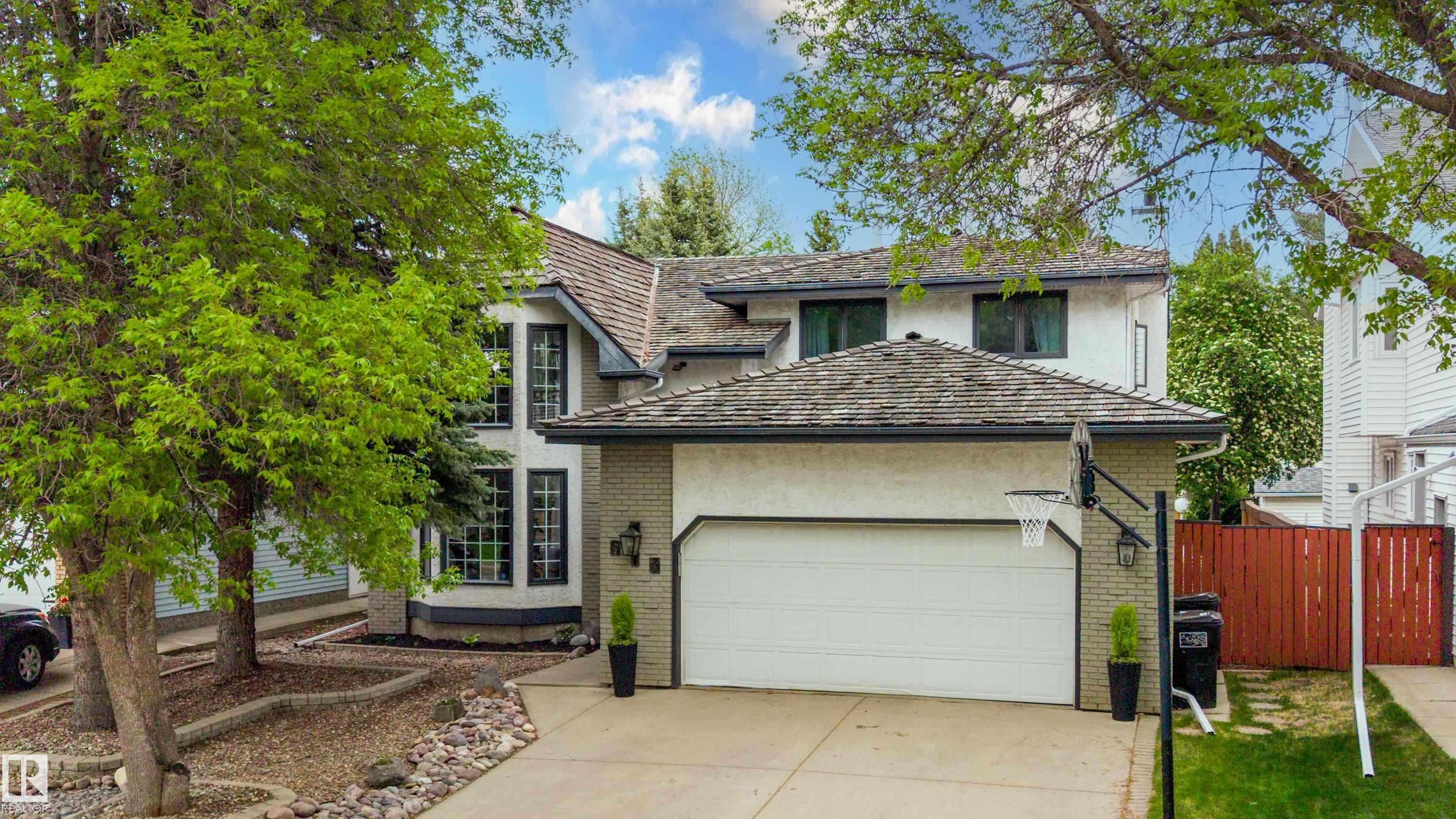 613 HENDERSON Street, E4491549, Alberta,