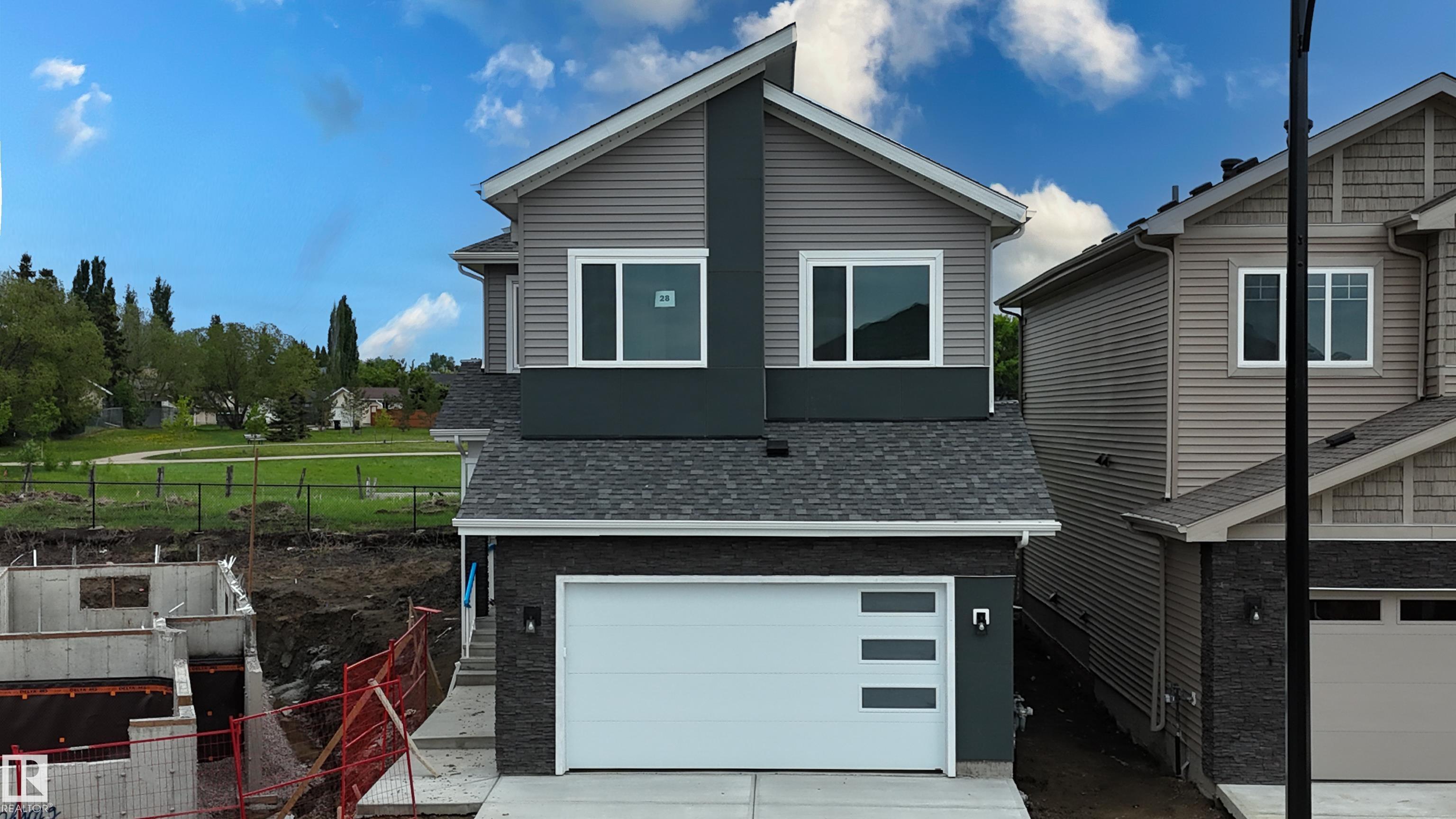 28 MEADOWGROVE Landing, E4491629, Alberta,