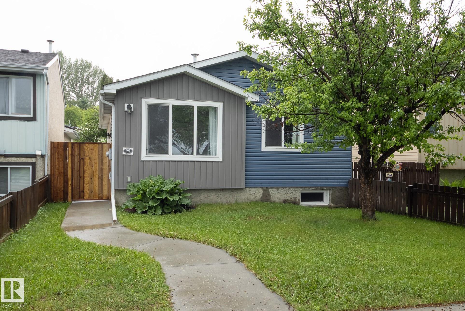 29 CHUNGO Drive, E4491772, Alberta,