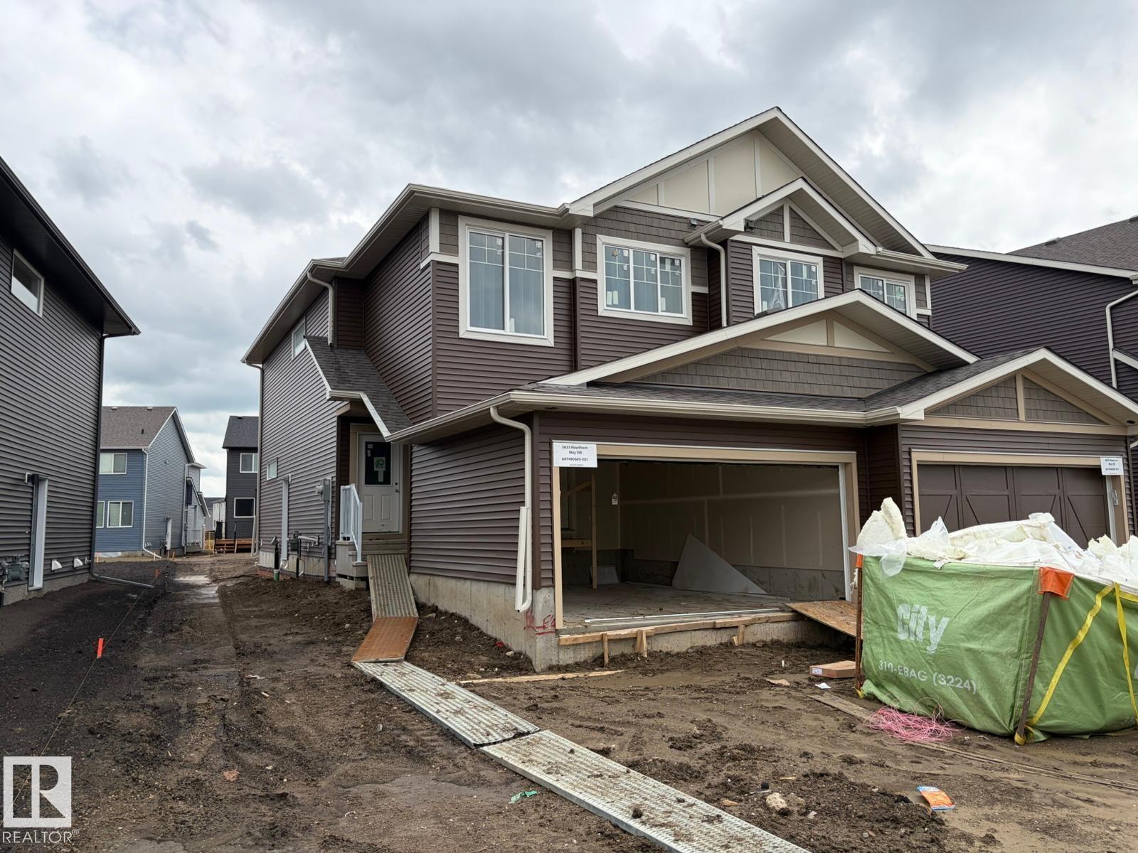 Second View of 5633 HAWTHORN Way, The Orchards At Ellerslie, Edmonton, Alberta, T6X 3K7