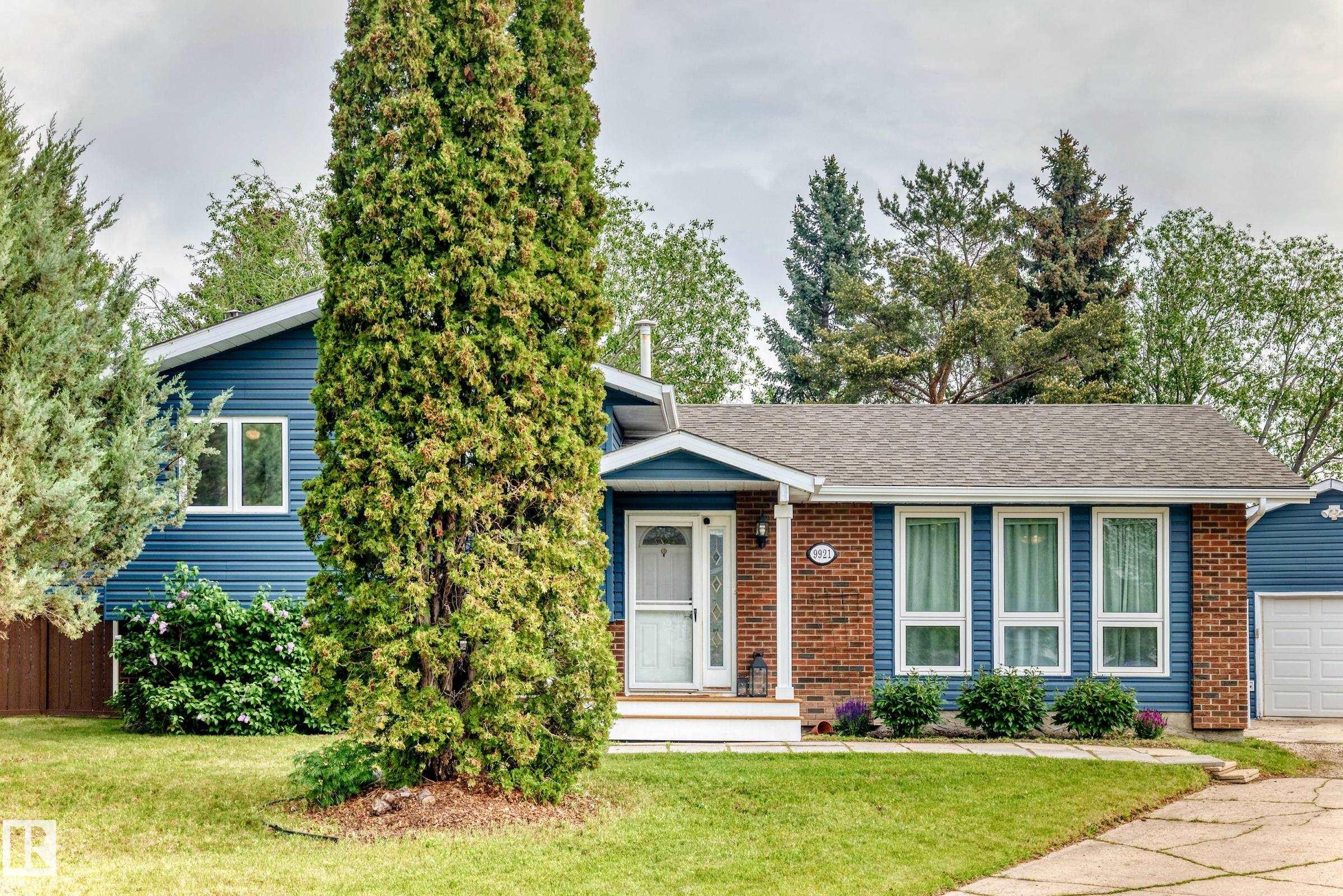 9921 90 Street, E4492311, Alberta,