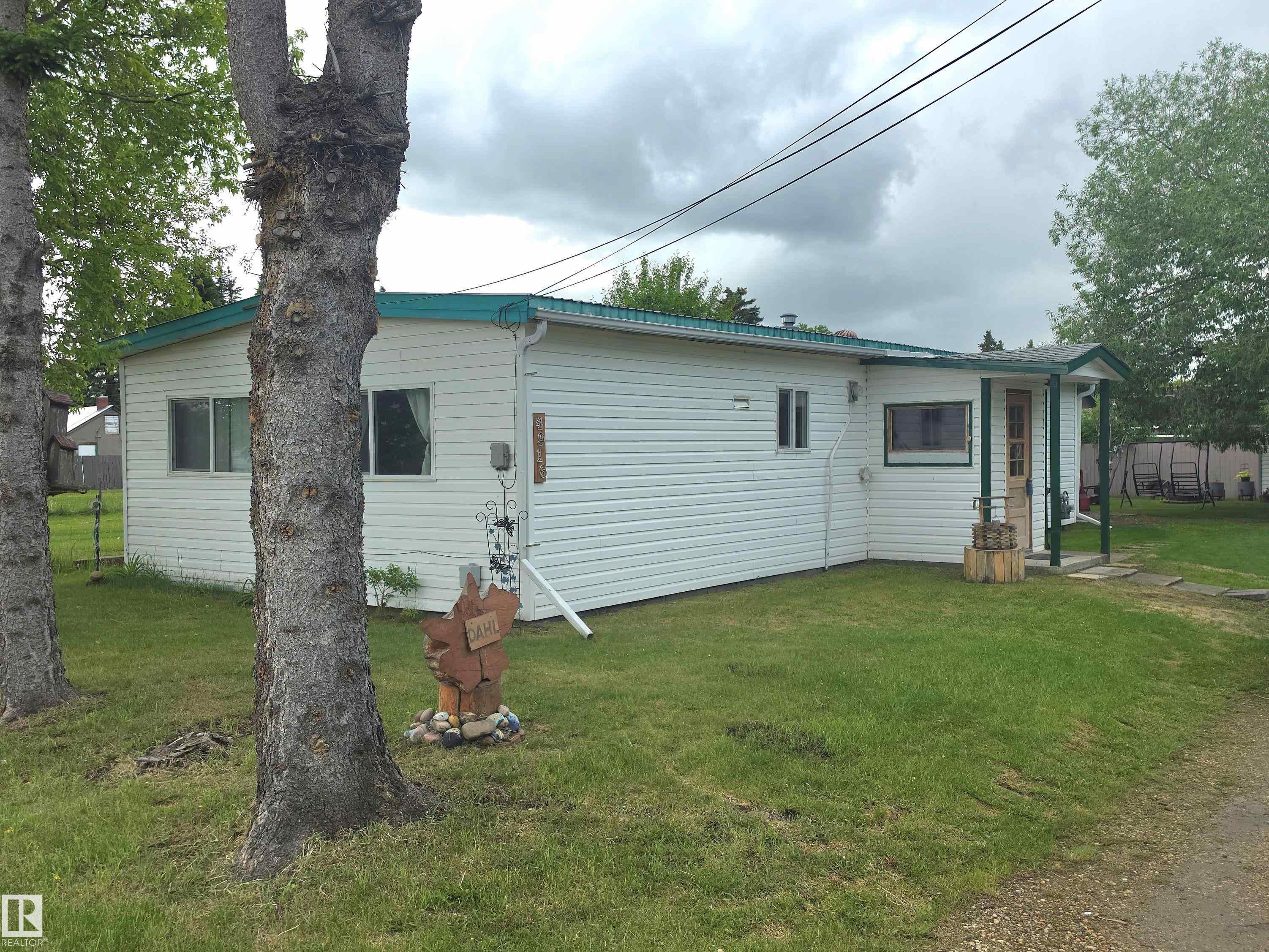 4916 47 Street, E4492460, Alberta,