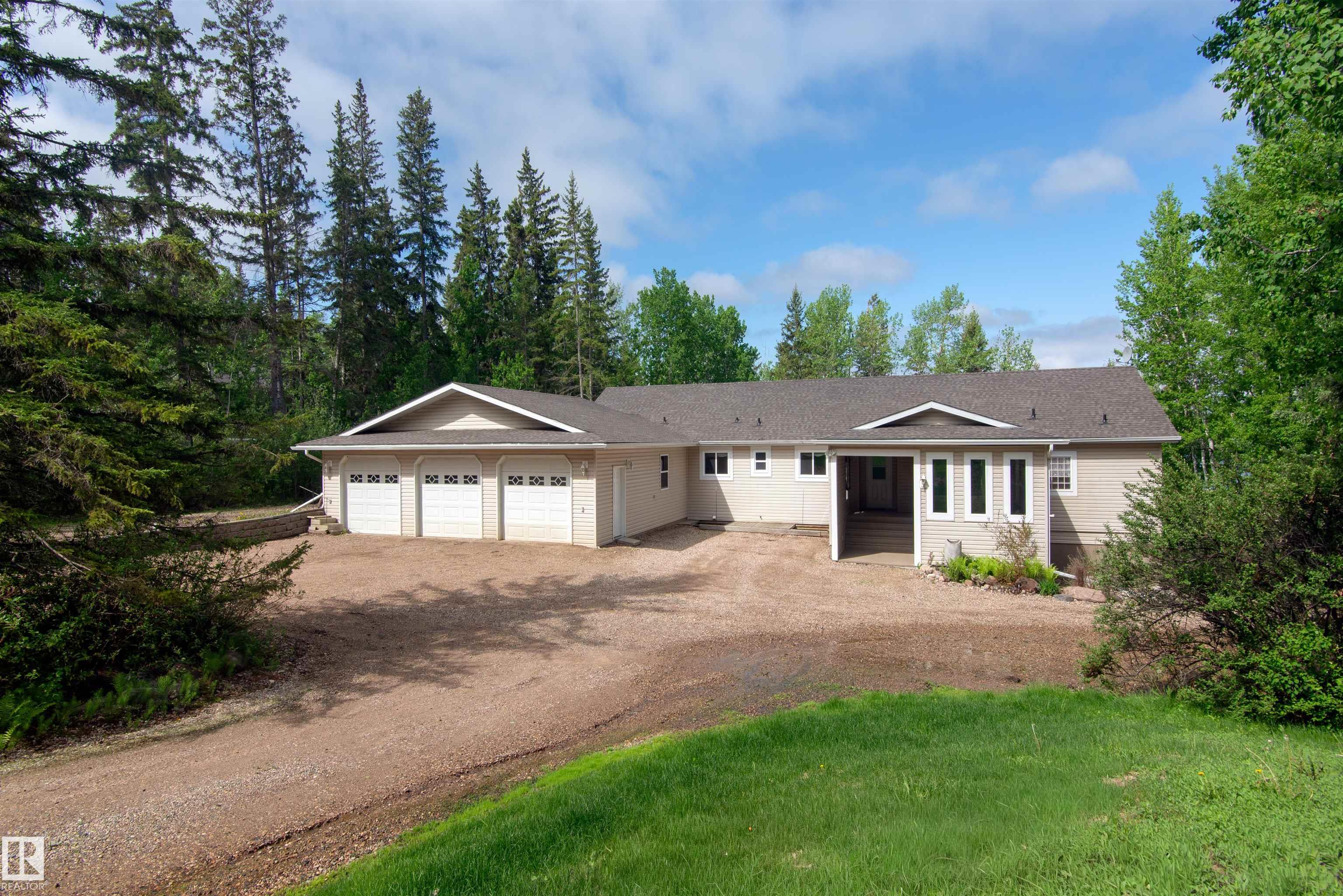  E4492532, Alberta,