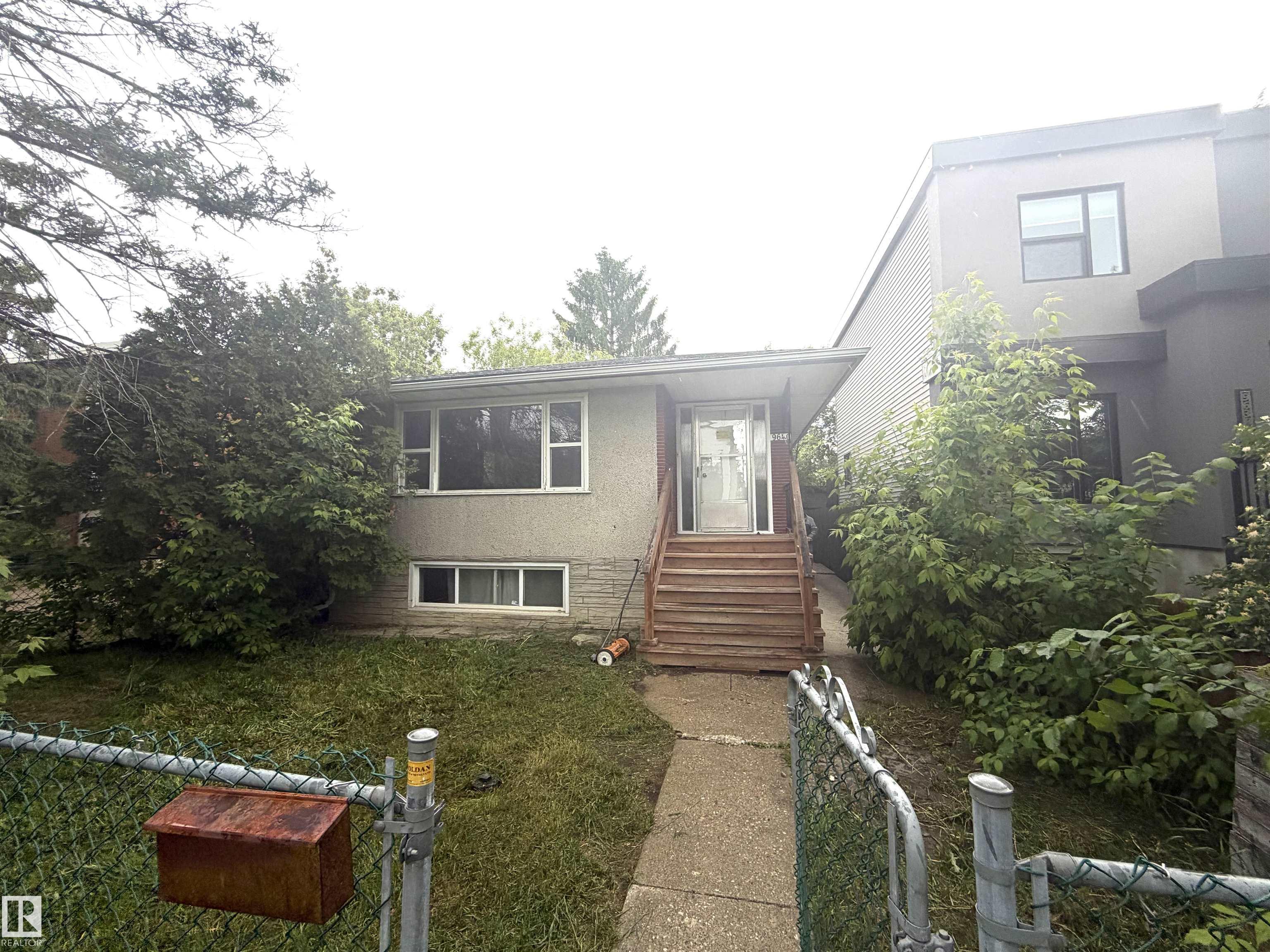 9640 74 Avenue, E4492890, Alberta,