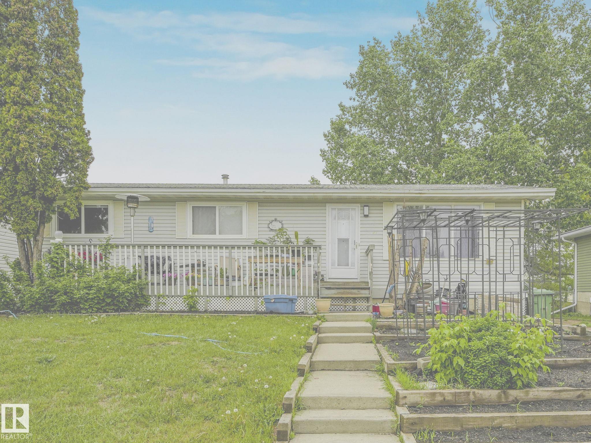 4902 52 Avenue, E4492967, Alberta,