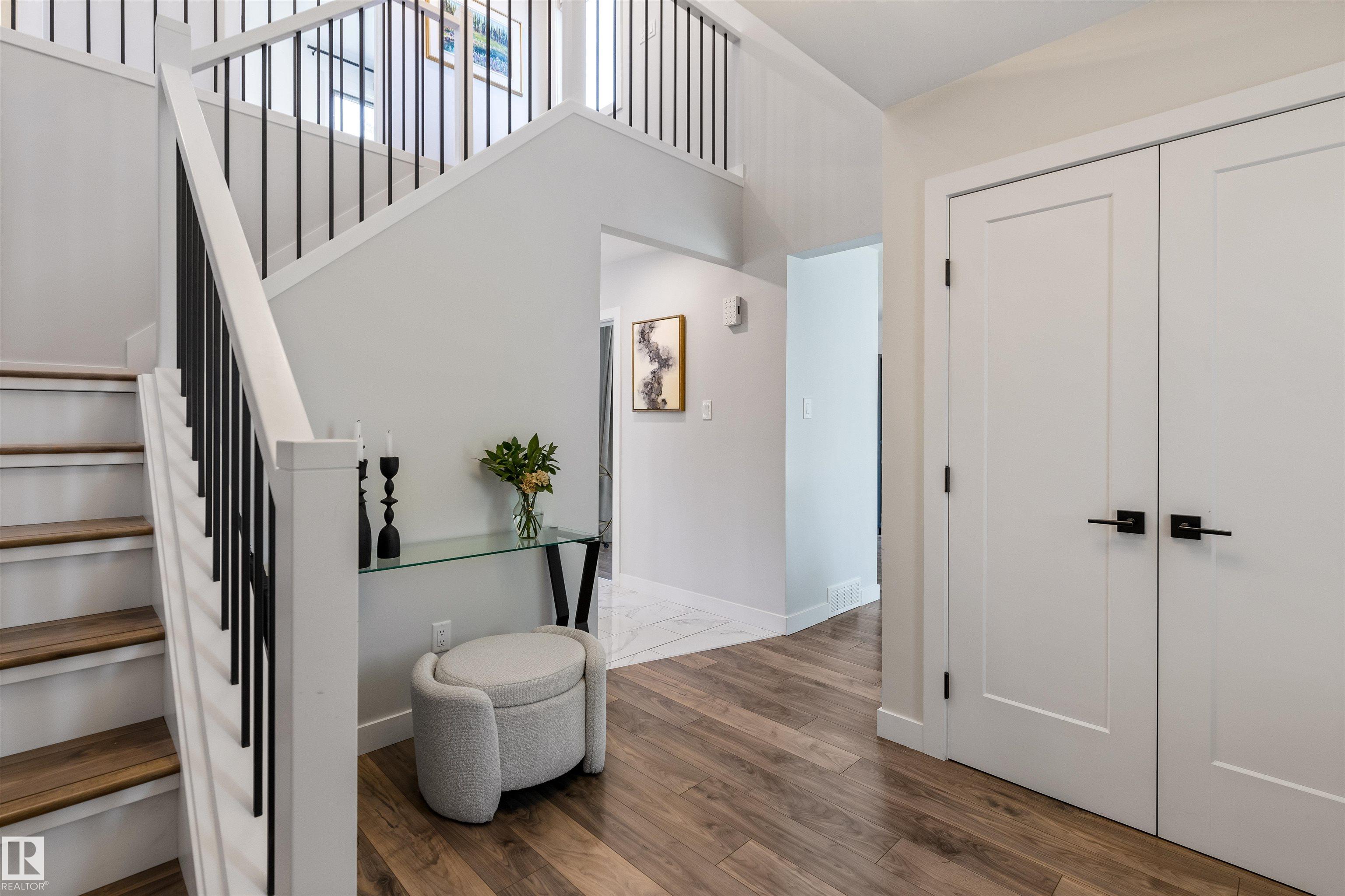 Third View of 98 LANGHOLM Drive, Lacombe Park, St. Albert, Alberta, T8N 4N6
