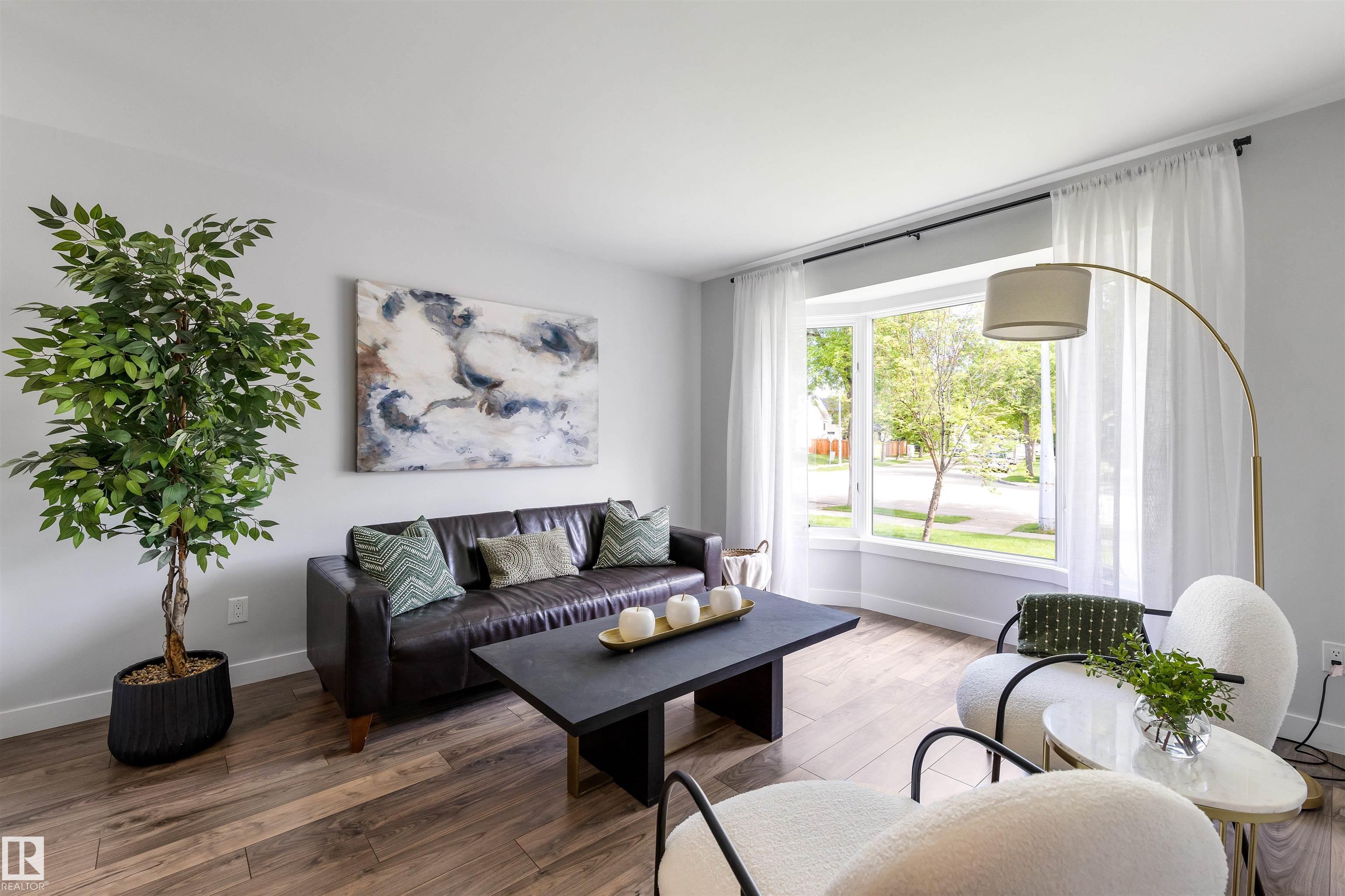 Fourth View of 98 LANGHOLM Drive, Lacombe Park, St. Albert, Alberta, T8N 4N6