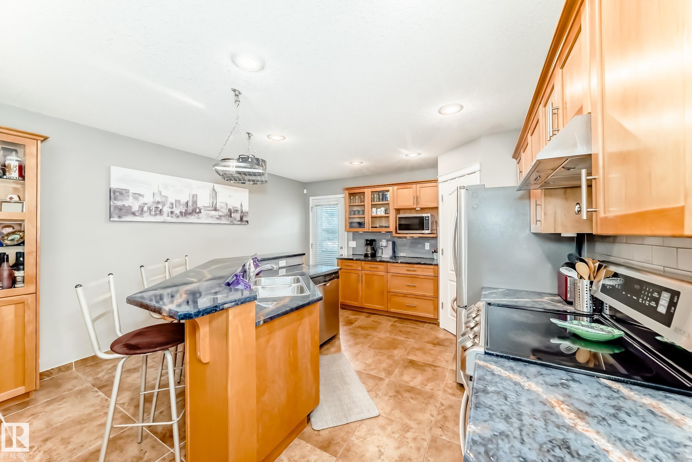 Fourth View of 71 RIDGEHAVEN Crescent, The Ridge (Sherwood Park), Sherwood Park, Alberta, T8A 6J1