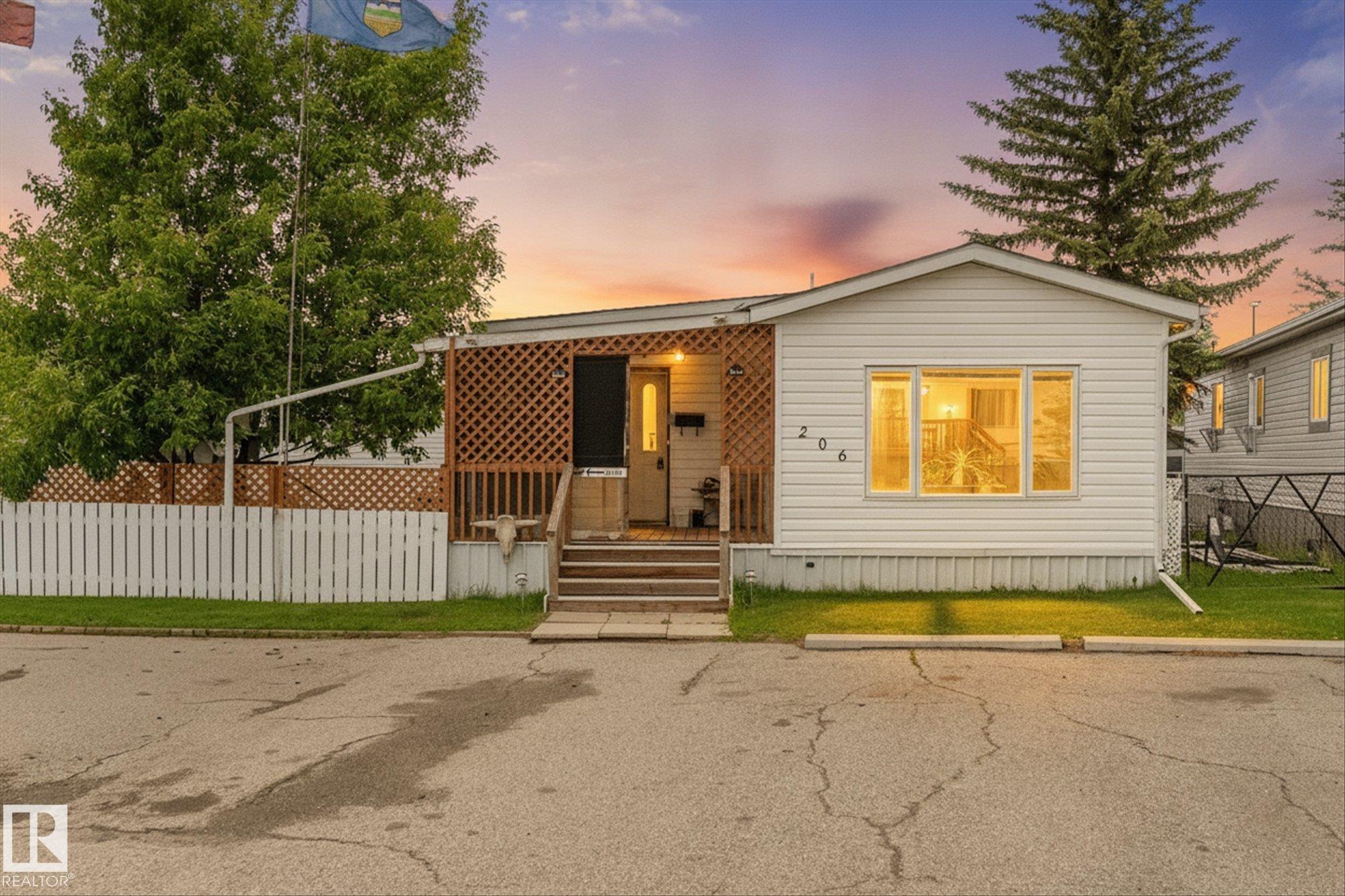 206 53222 range road 272, E4493187, Alberta,